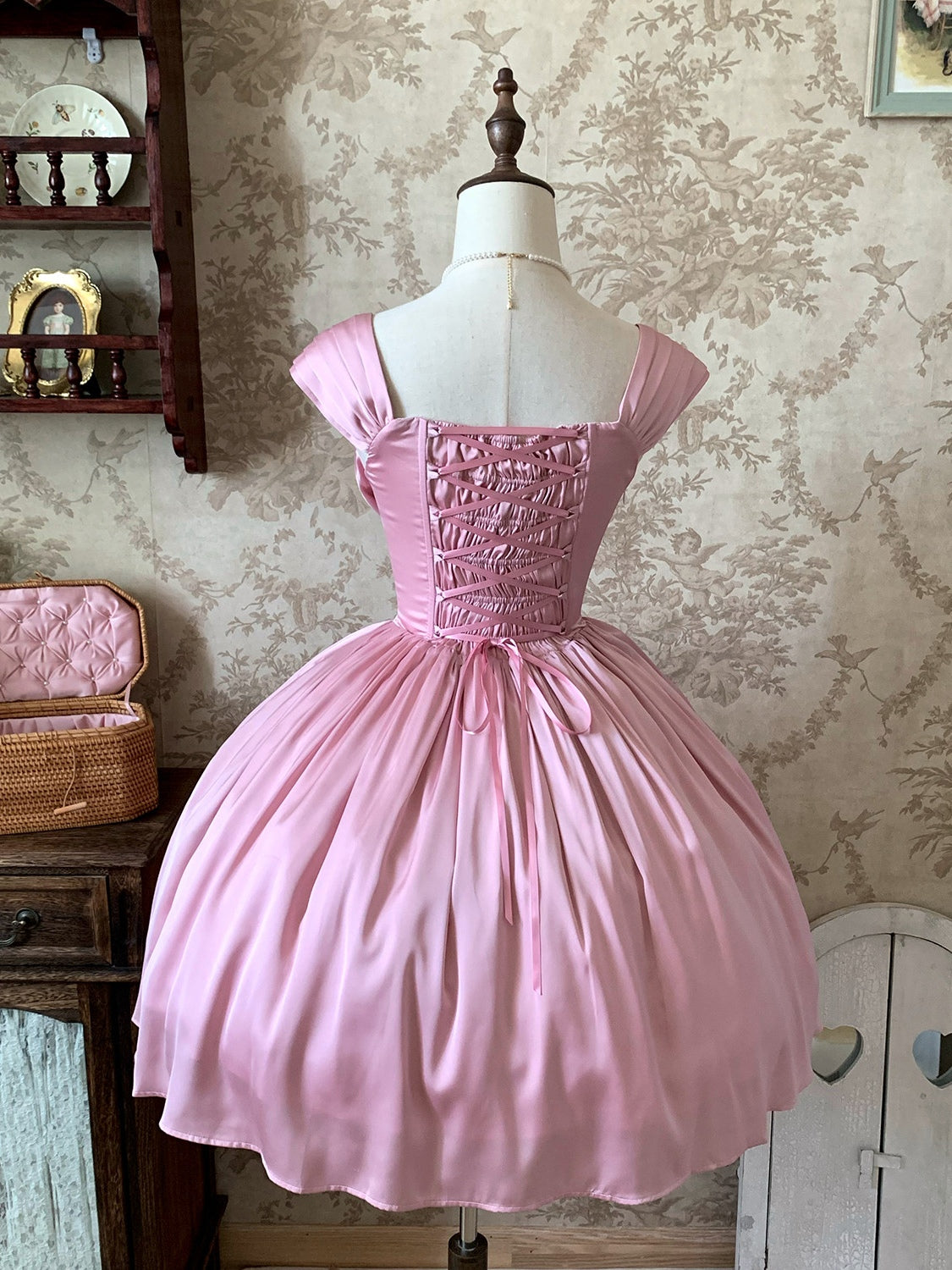 Rose Corridor Lolita Satin Light Gown Dress