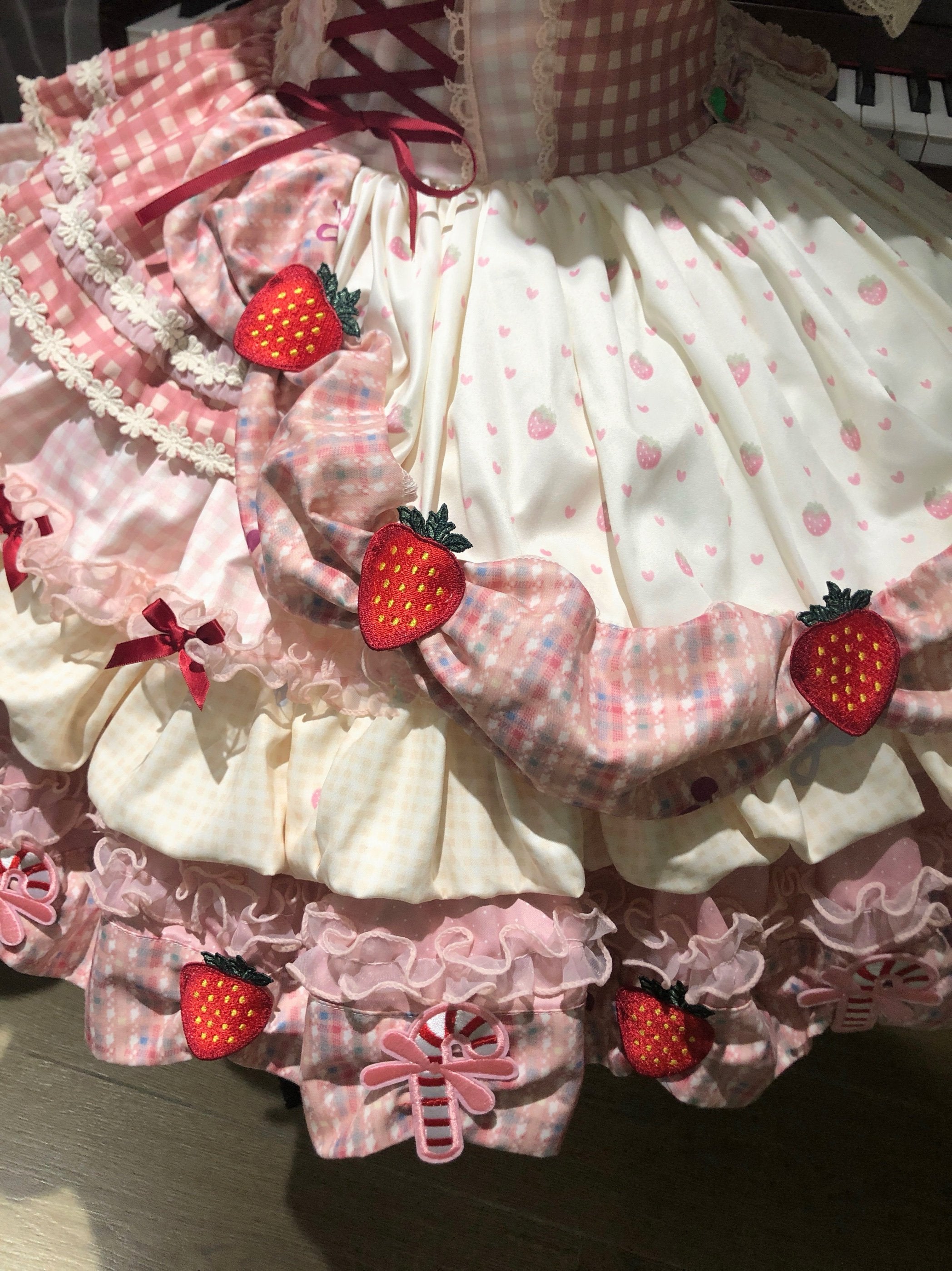 Cheese Strawberry Rose Lolita JSK Set