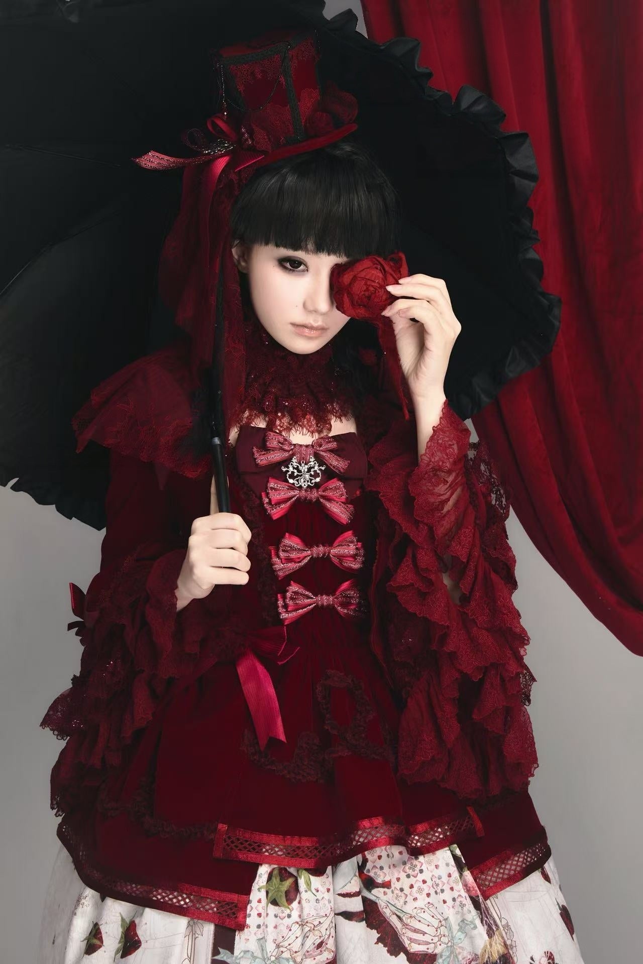 Hunting Strawberry Velvet Gothic Sweet Lolita Dress SK & Jacket Set