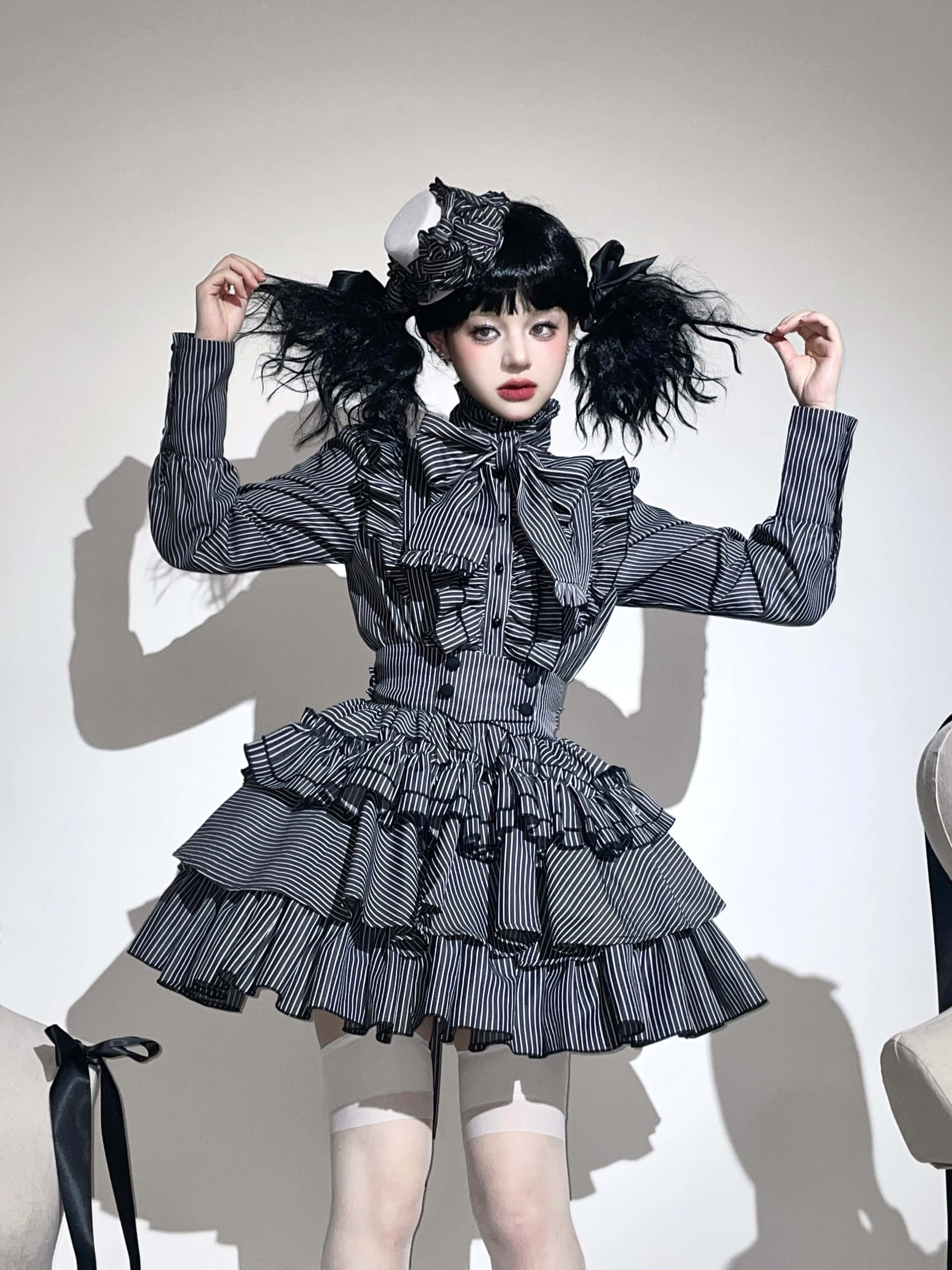 Doll Gift Box Gothic Lolita Black Striped Shirt & Skirt Set