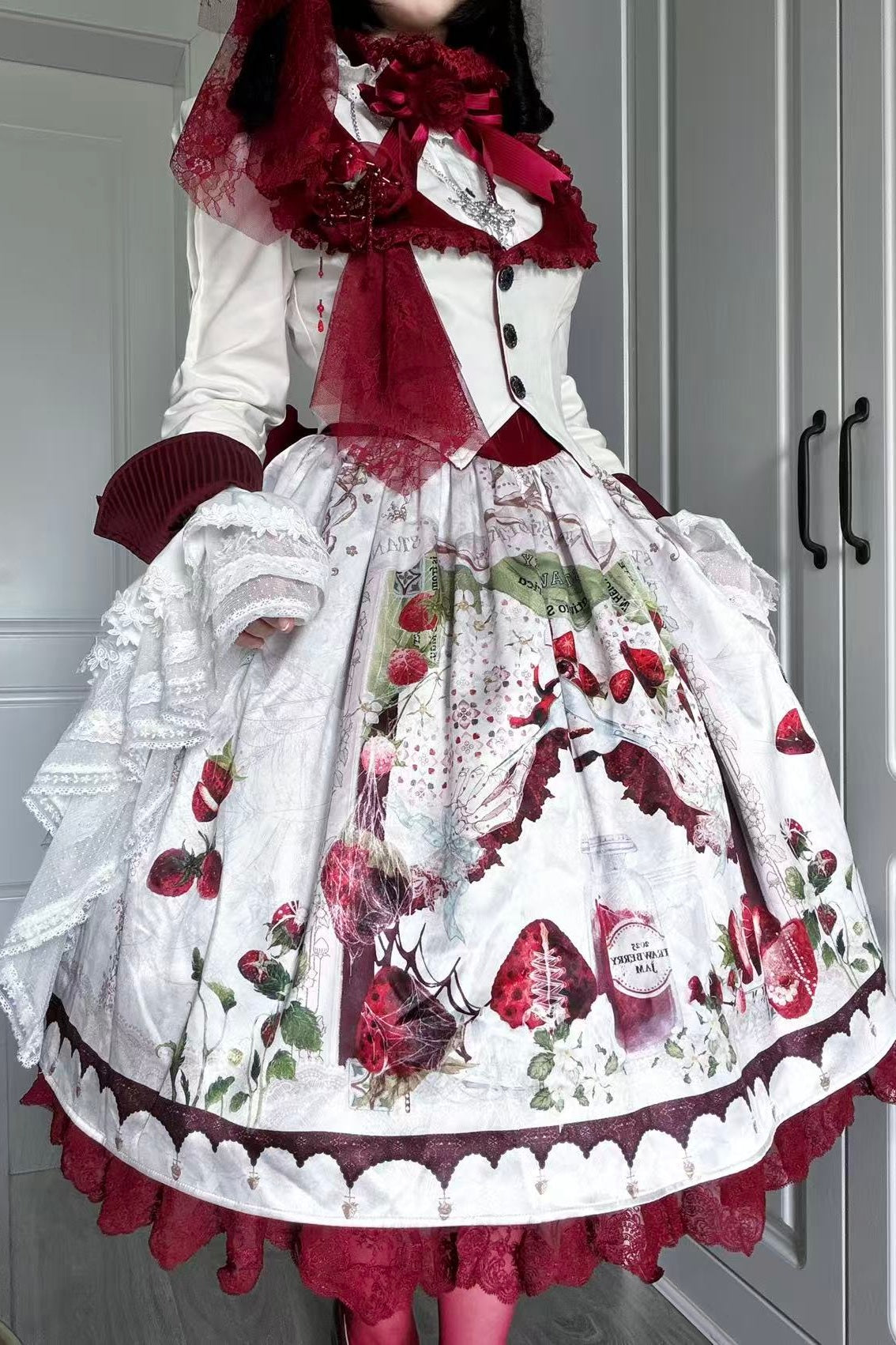 Hunting Strawberry Velvet Gothic Sweet Lolita Dress SK & Jacket Set
