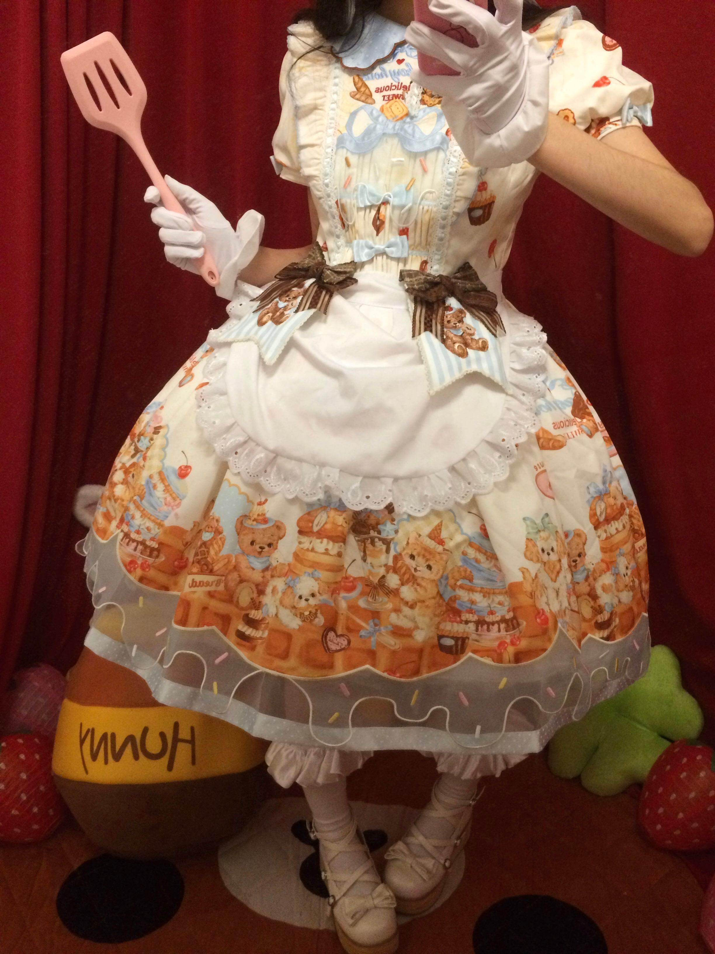 Cream Waffle Bear Lolita OP/JSK Dress