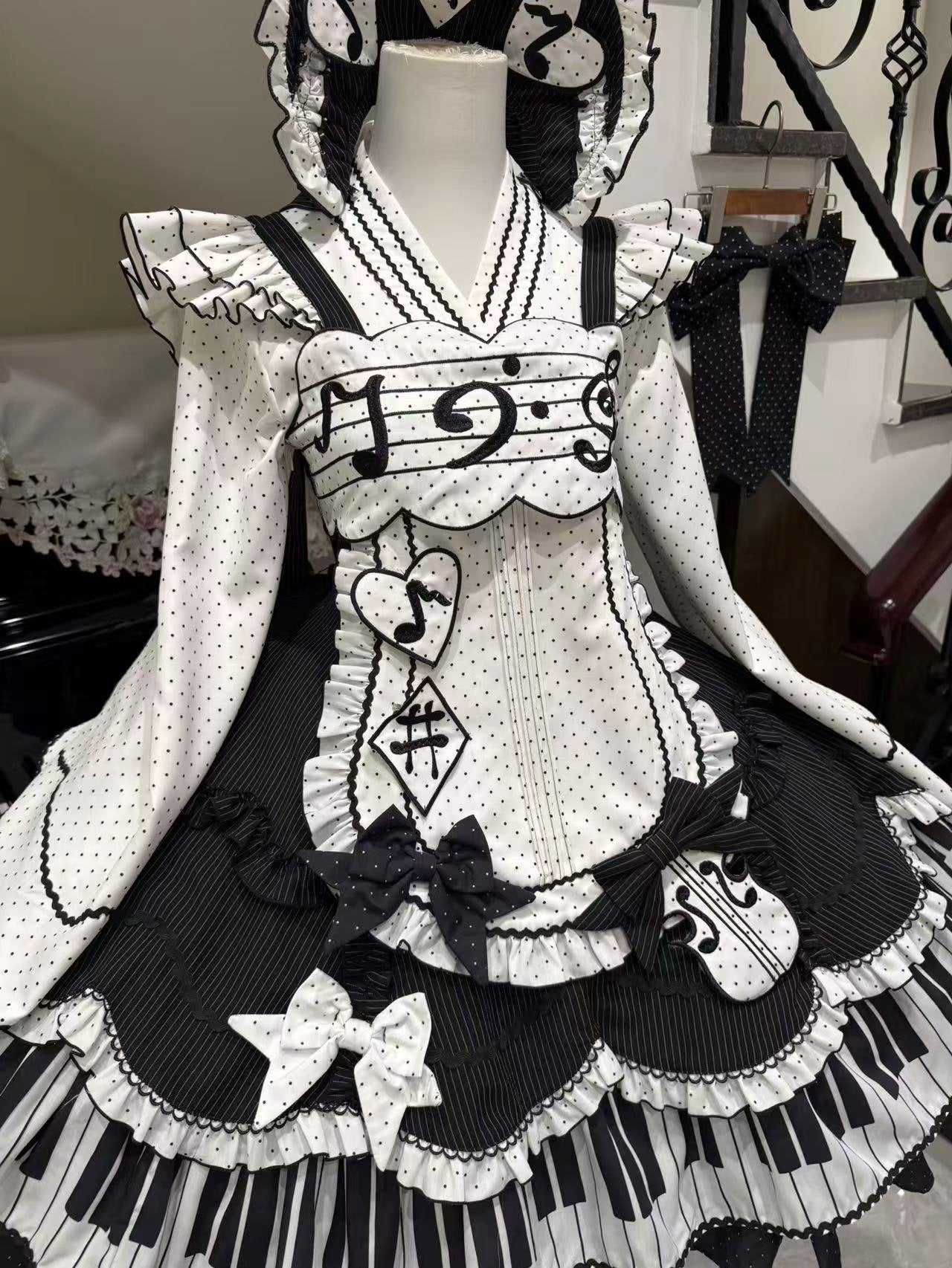 Rhythmic Notes Piano Key Gothic Classic Lolita JSK Full Set