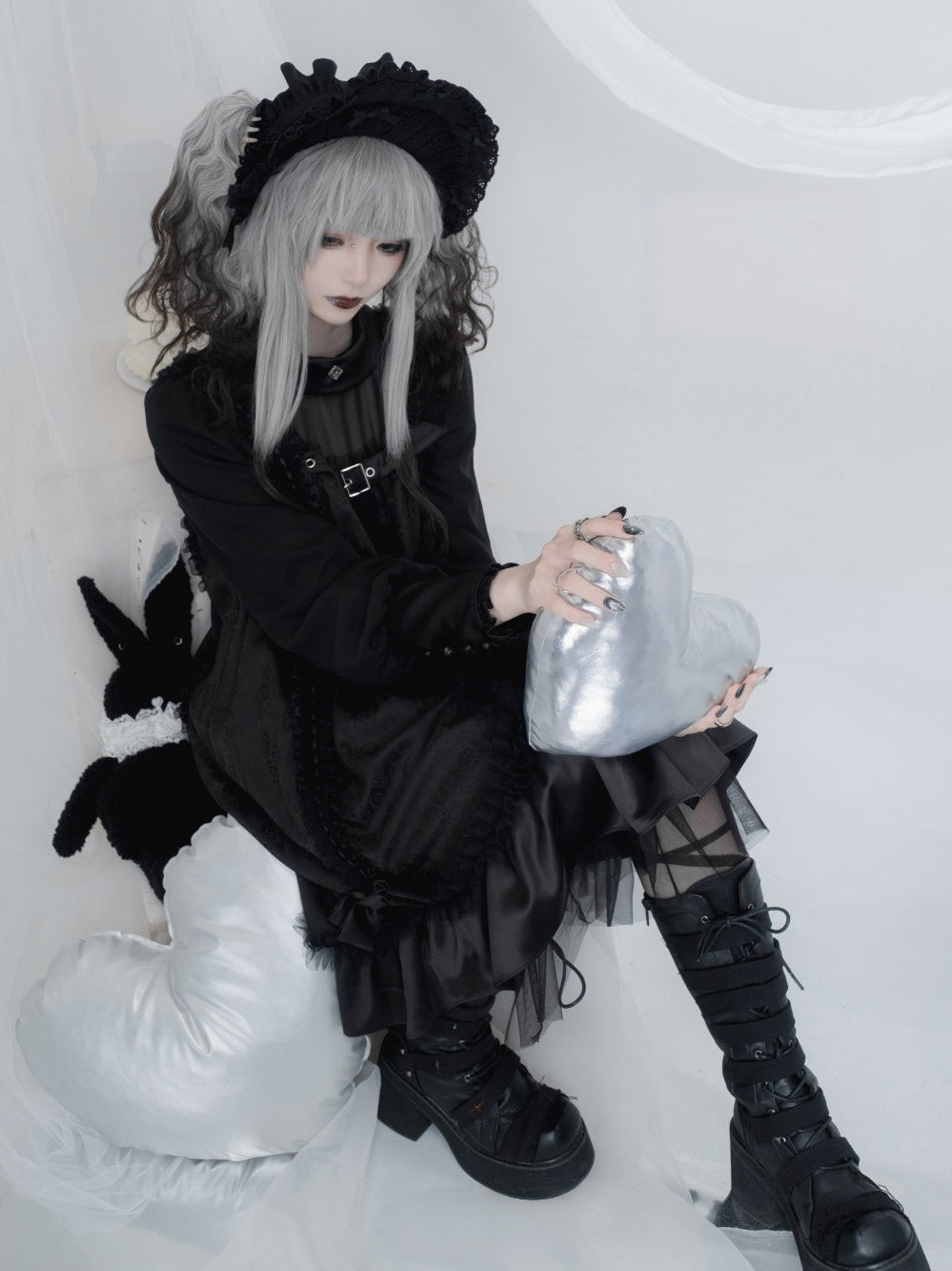 Tin Doll Black & White Gothic Lolita Lace Dress
