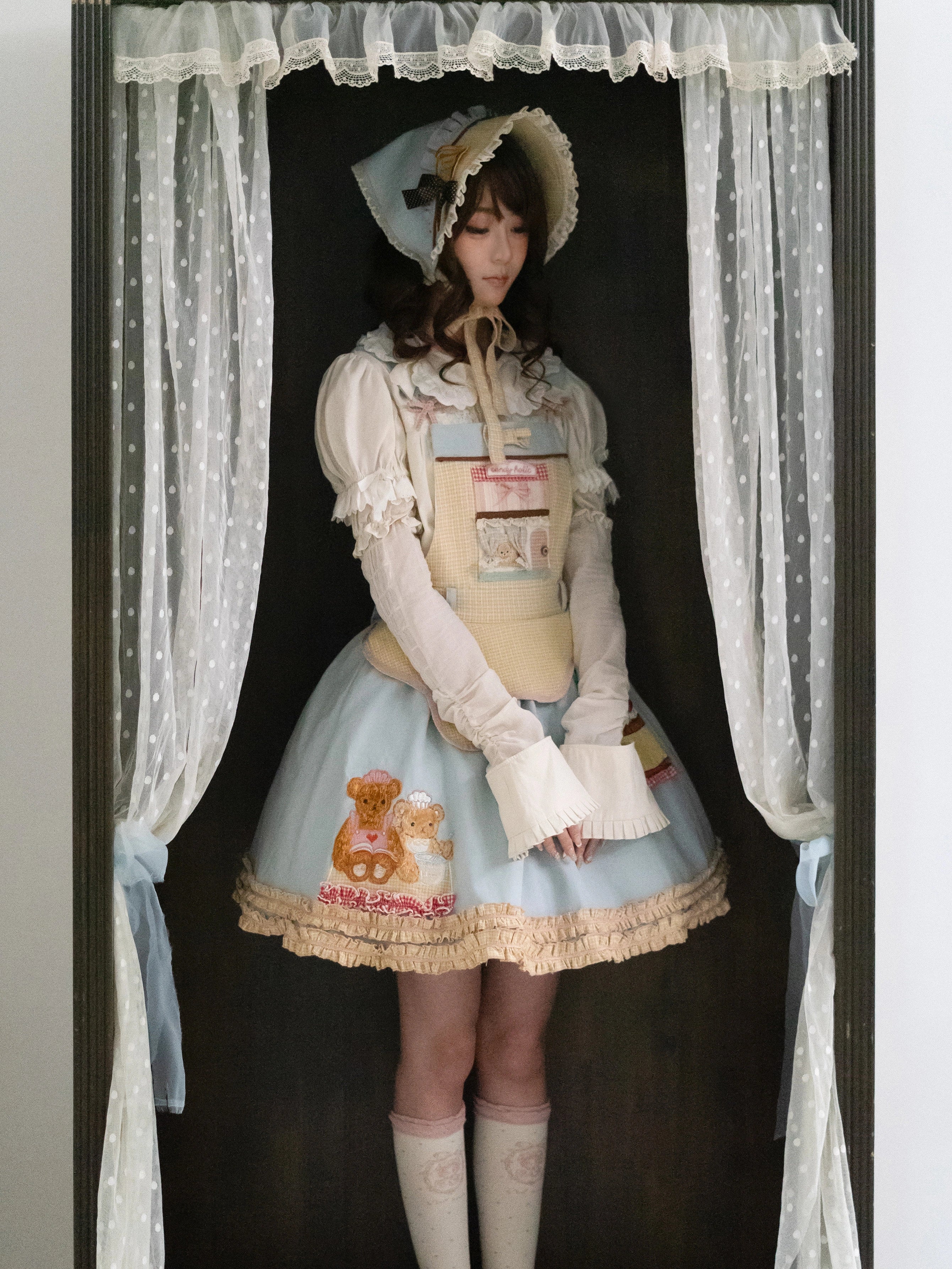 Teddy Bear Bakery Embroidered Cake Applique Sweet Lolita Suspender Skirt Set