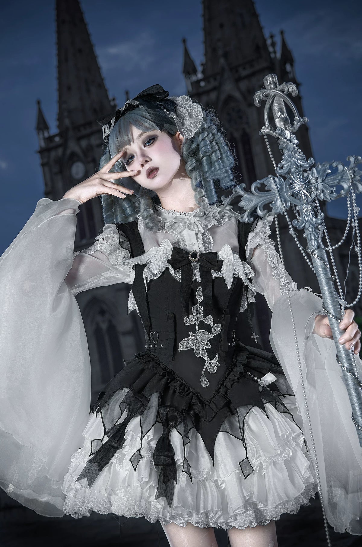 White Crow Original Elegant Gothic Lolita Black White OP Dress