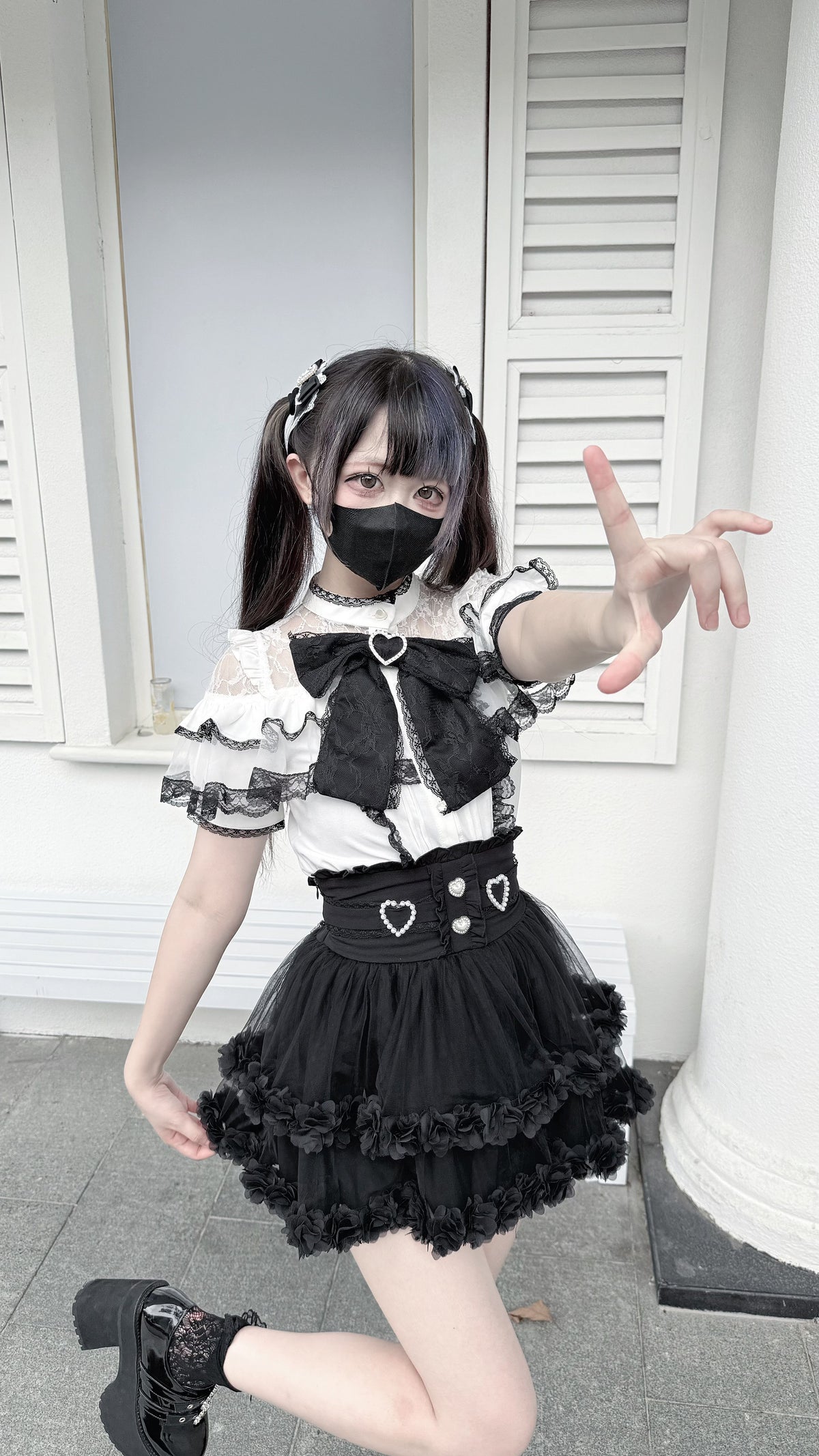 Mass Produced J-Style Lace Bow Short Sleeve / Long Sleeve Shirt