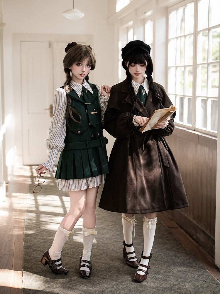 Baker Street Files Preppy Layered-Look Short OP