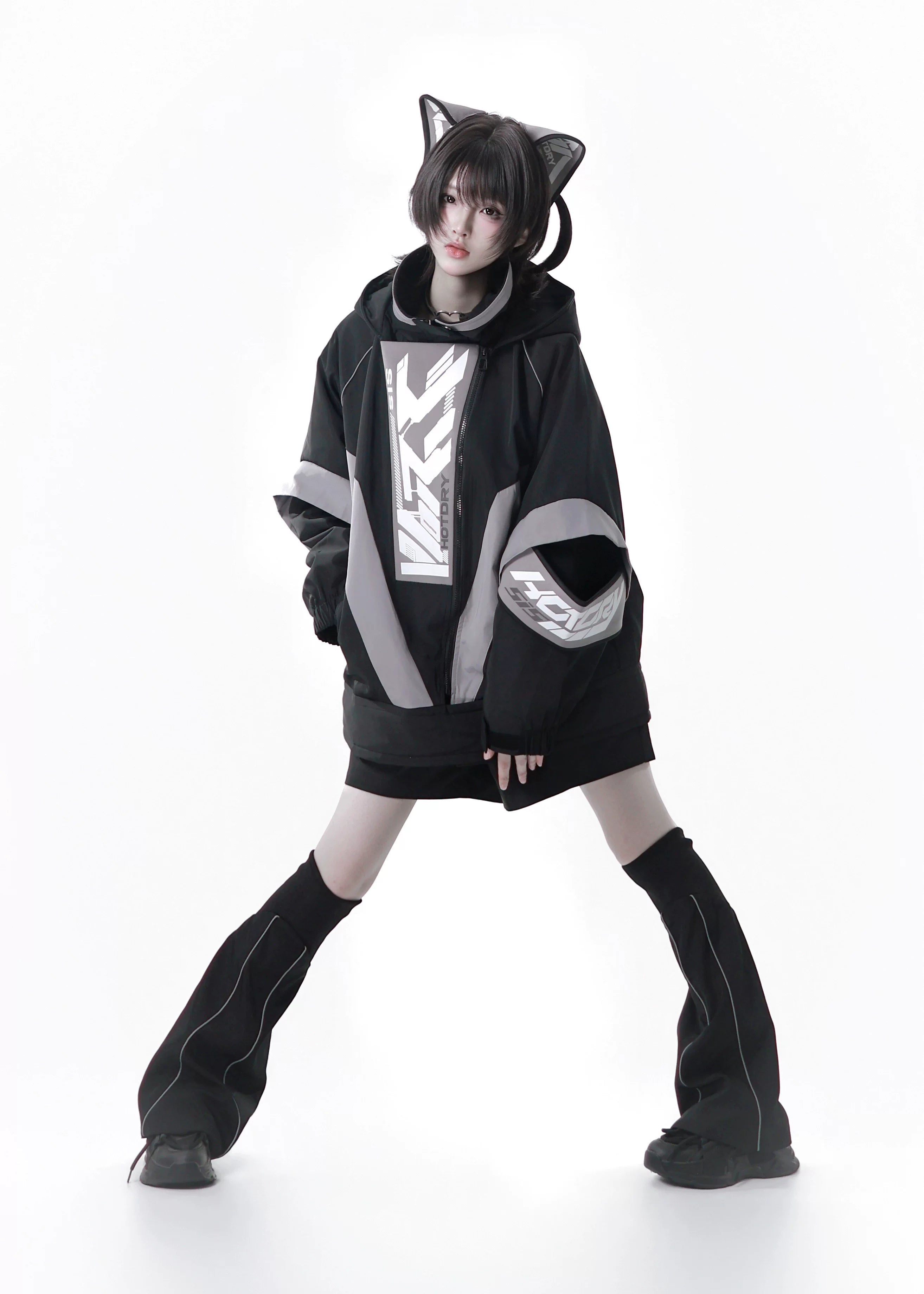 Dystopian Techwear Two-Piece Fleece-Lined Jacket and Shorts Set