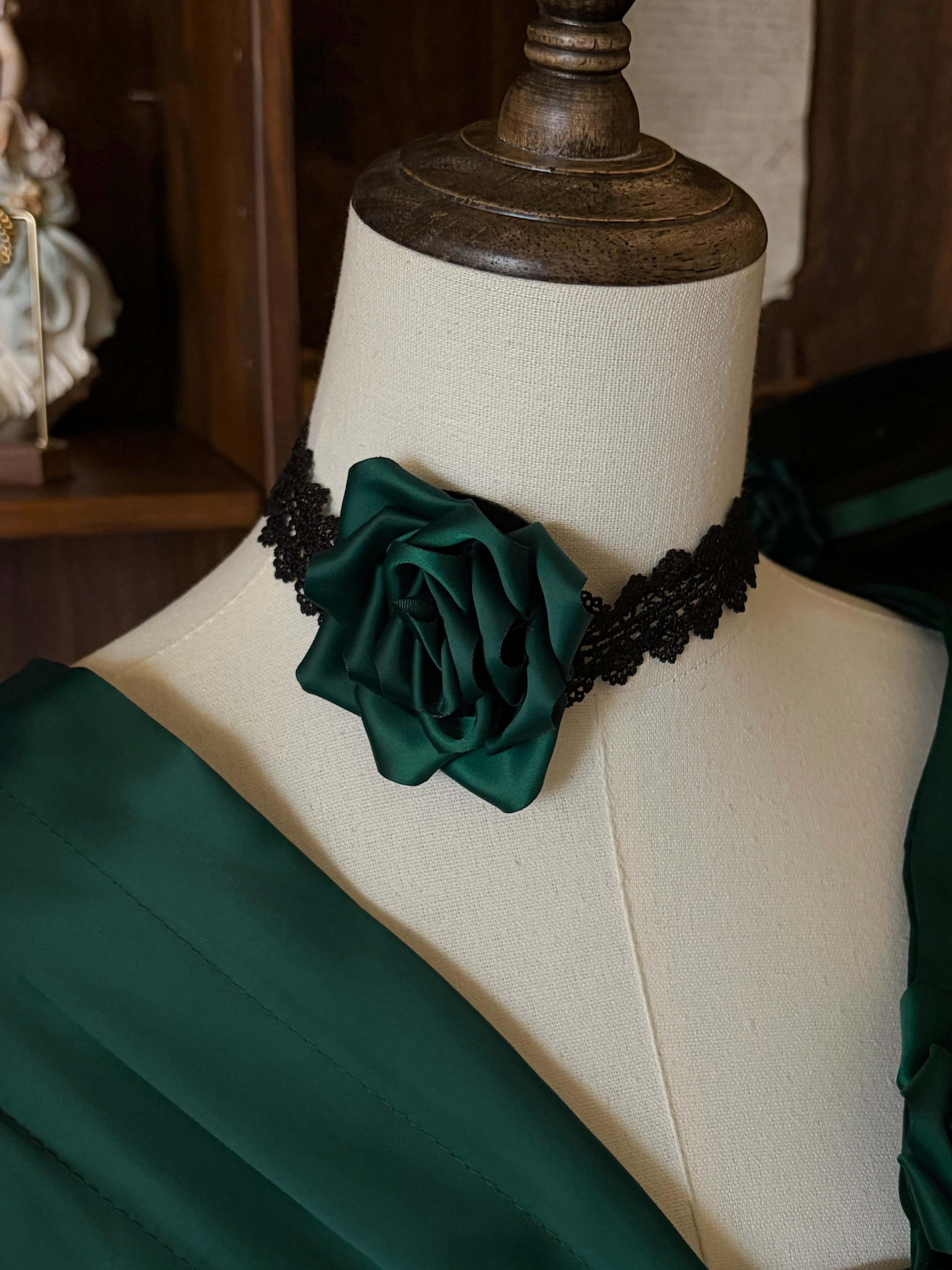 Treasure Chest Rose Lolita Green Dress