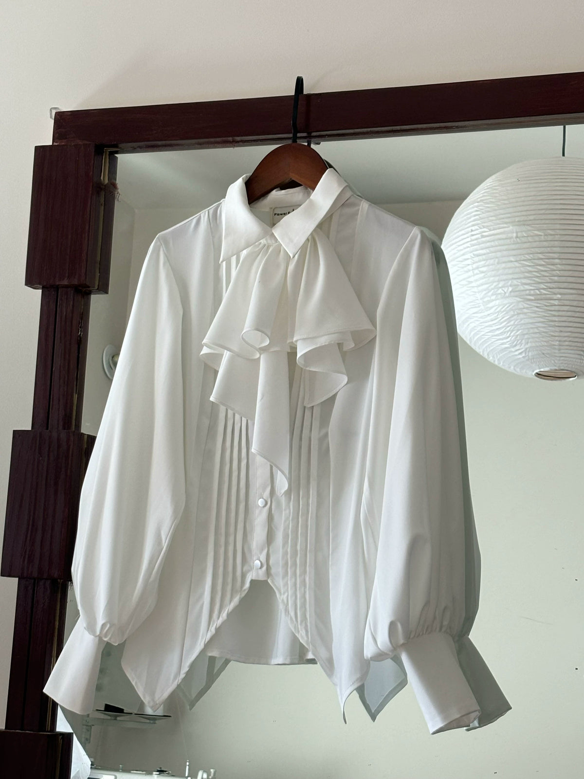 Kaguya Gothic Lolita Lantern Sleeve Pintuck Blouse White Purple