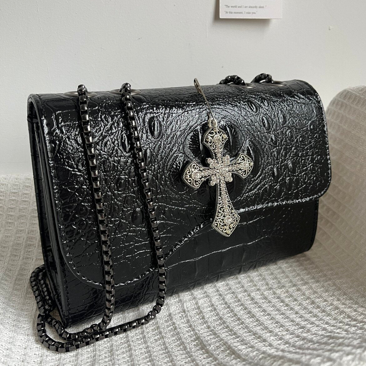 Black Crocodile Texture Gothic Cross Chain Crossbody Bag