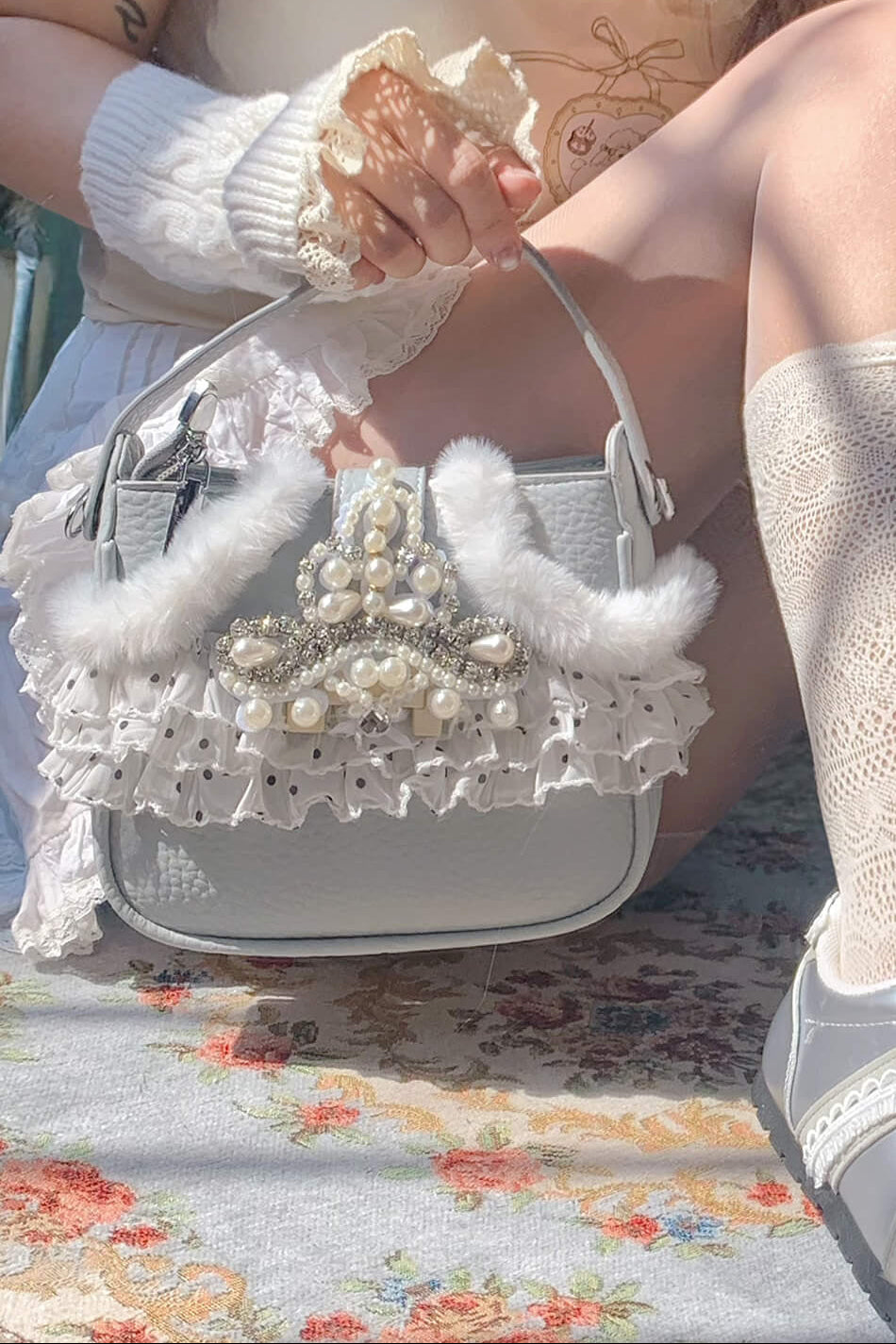 Sweet Pearl Rabbit Shoulder Bag
