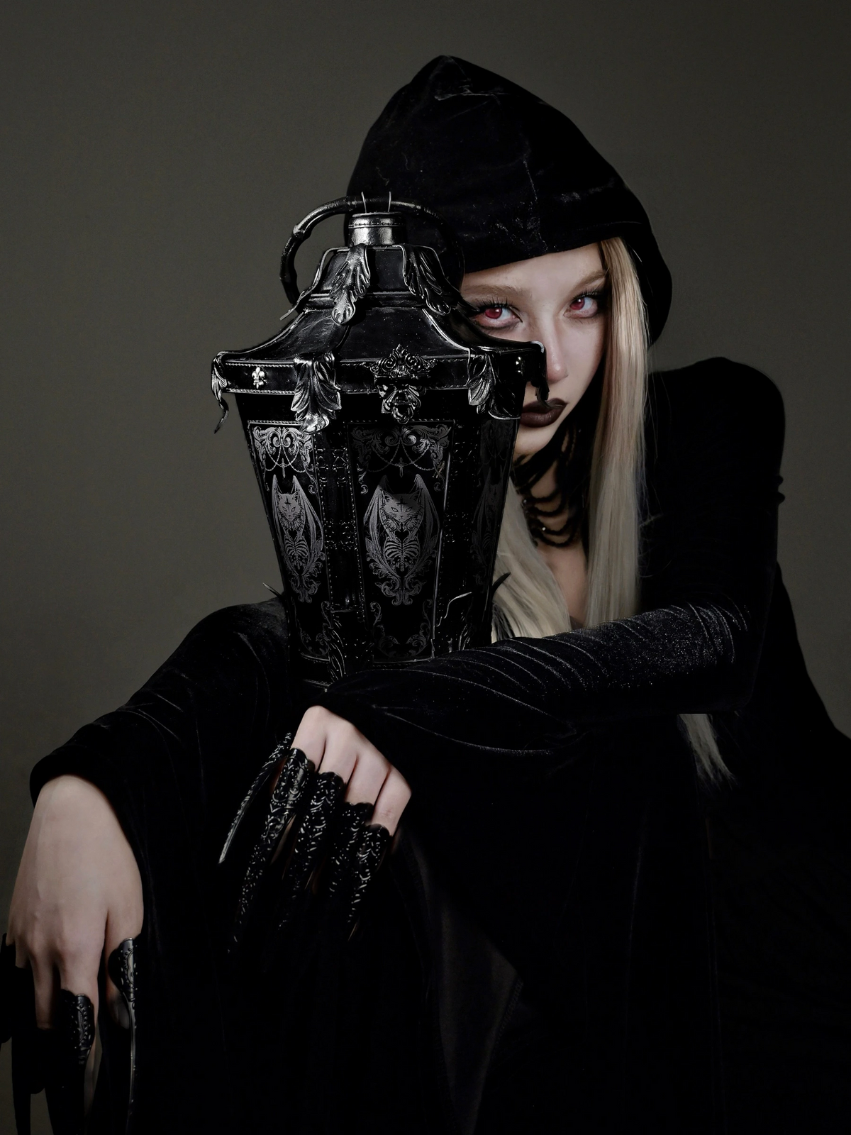 Emberless Lantern Original Gothic Dark Lantern Bag