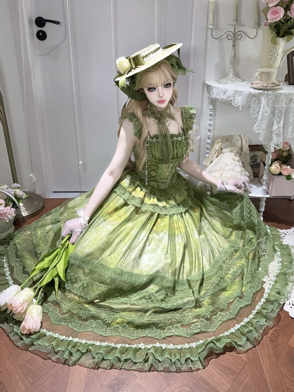 Lolita Green Classic Lolita Embroidered Lace Dress LC1001