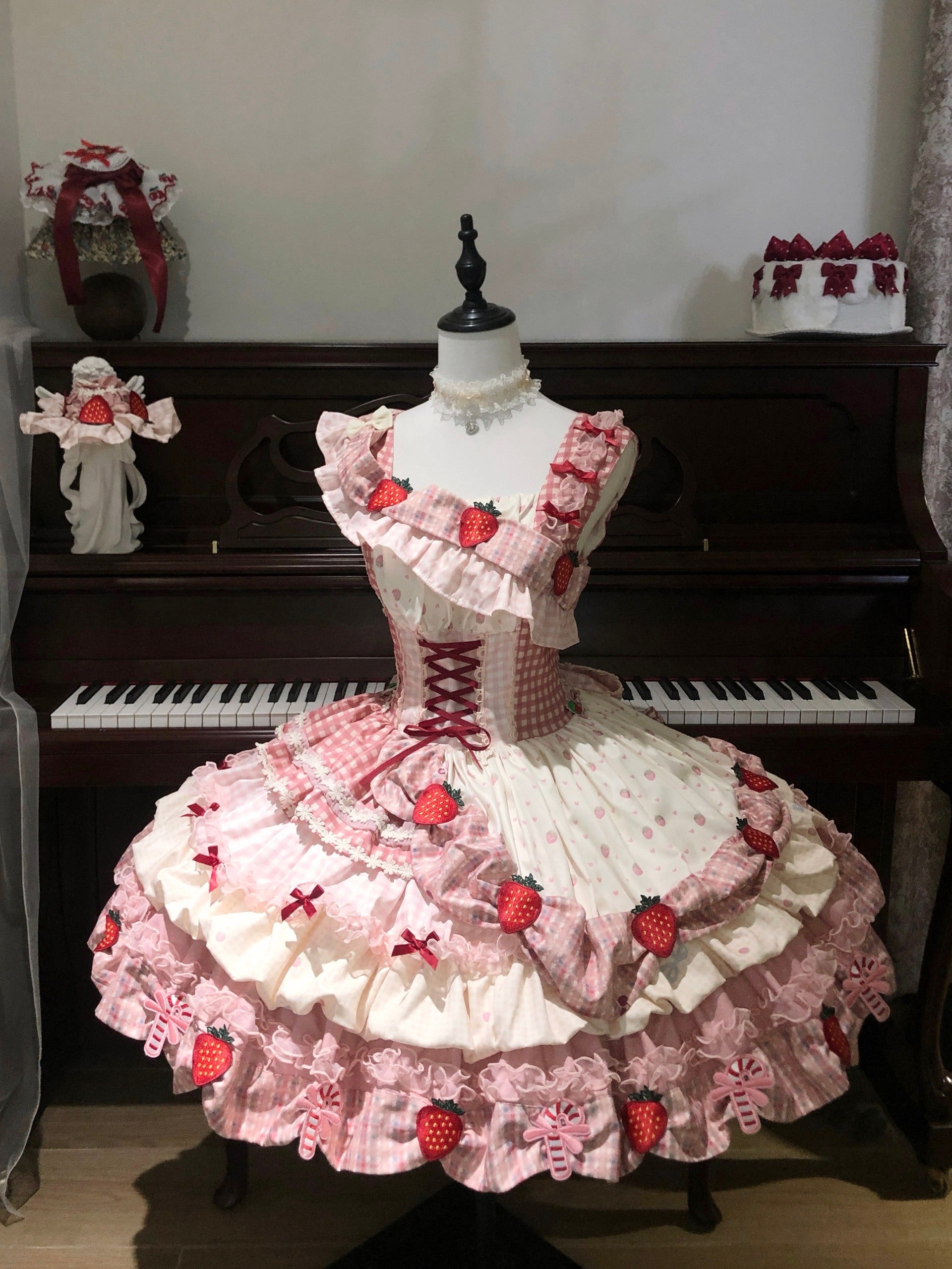 Cheese Strawberry Rose Lolita JSK Set