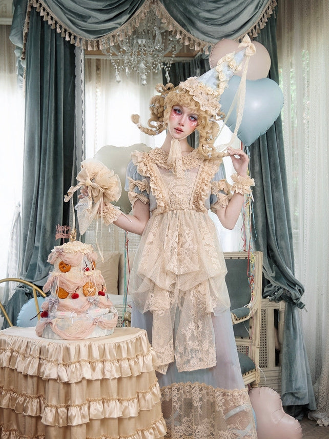 Mousse Rendezvous Rococo Piping Bag Handbag