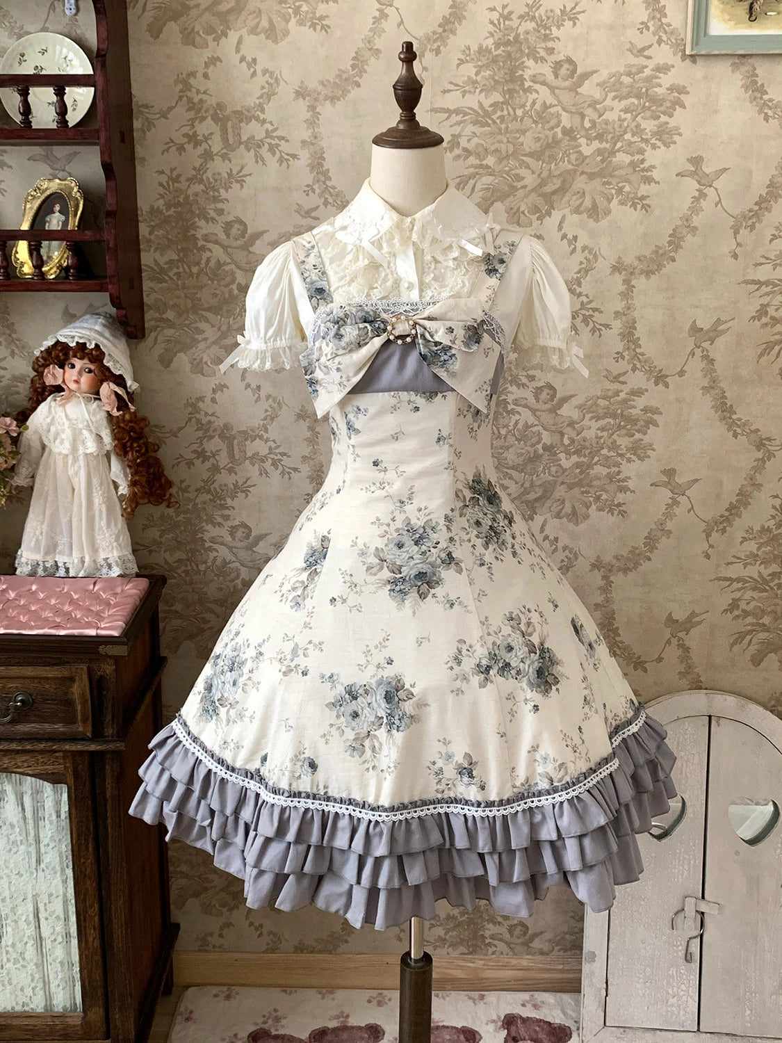 Rose Spring Romance Pink Green Floral Classic Lolita JSK Dress