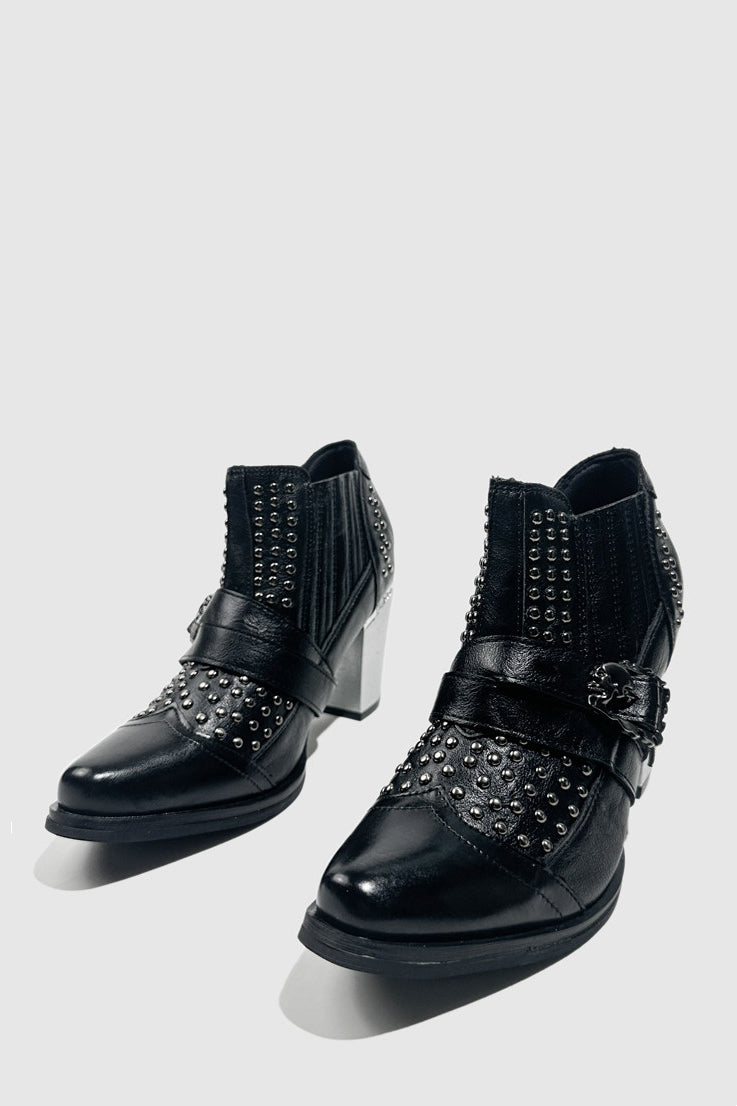 Wasteland‑Style Pointed‑Toe Western Cowboy Punk Chelsea Boots
