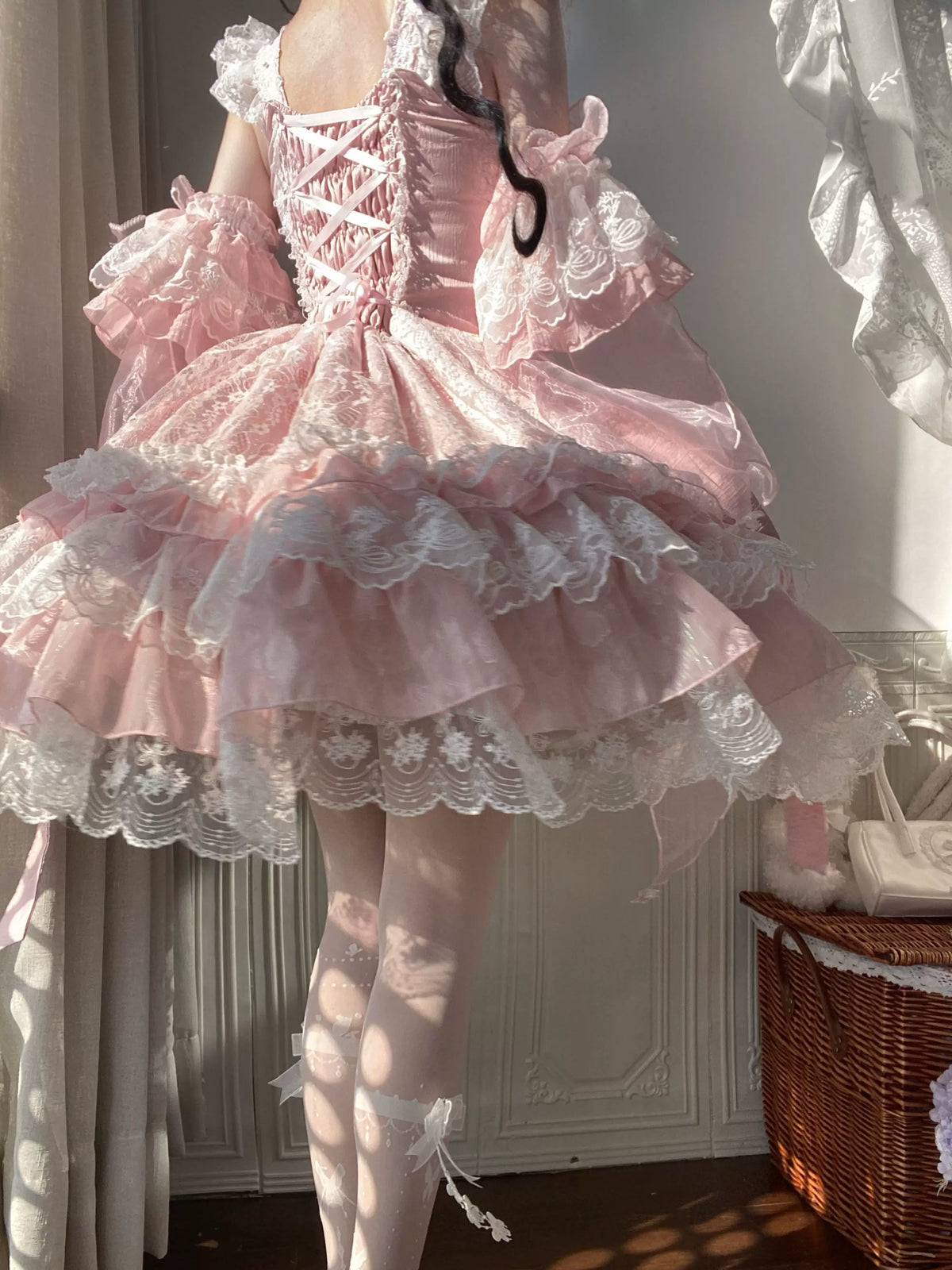 Spring Water Reflecting Pear Blossoms Lolita JSK Dress
