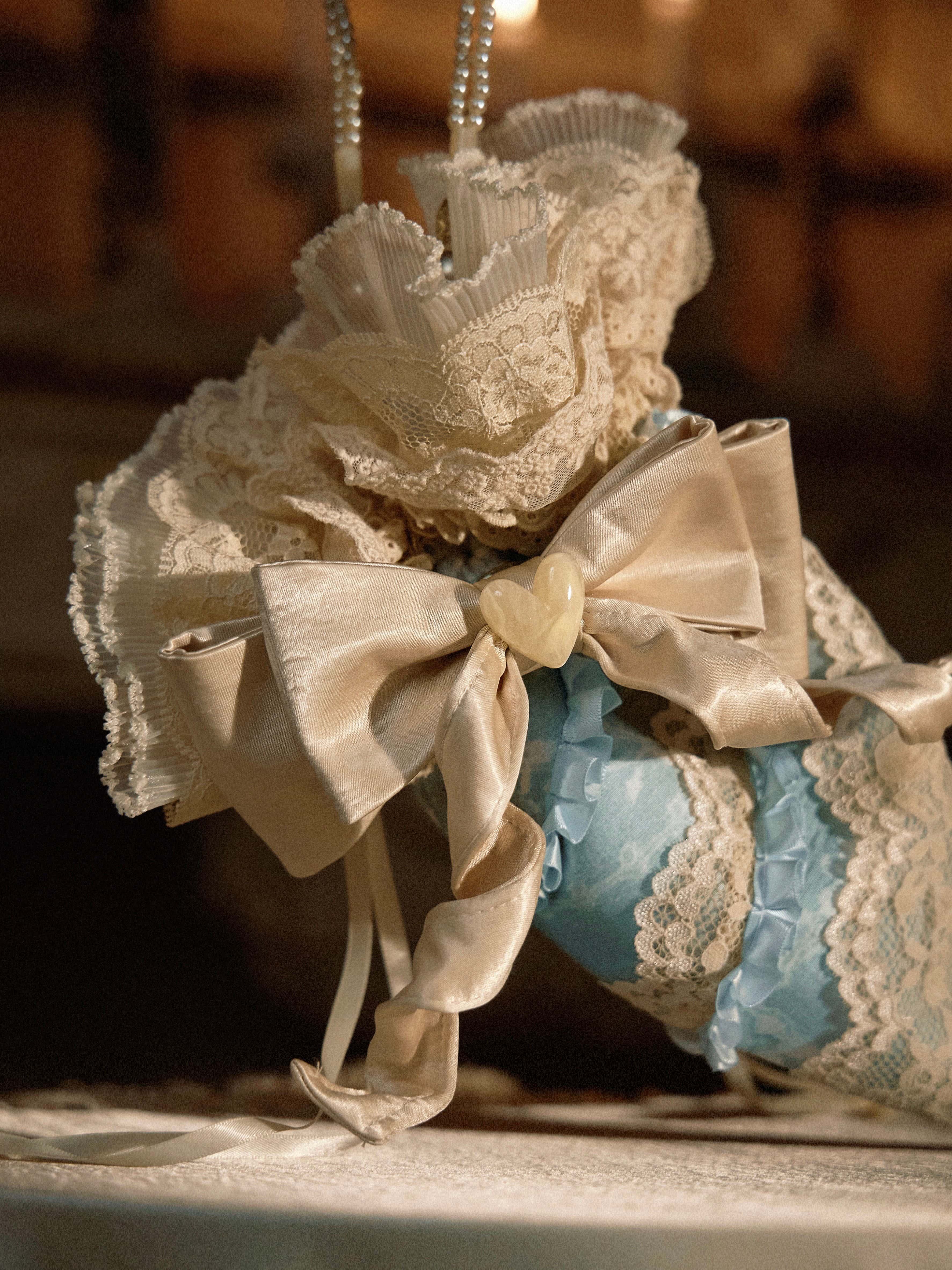 Mousse Rendezvous Rococo Piping Bag Handbag