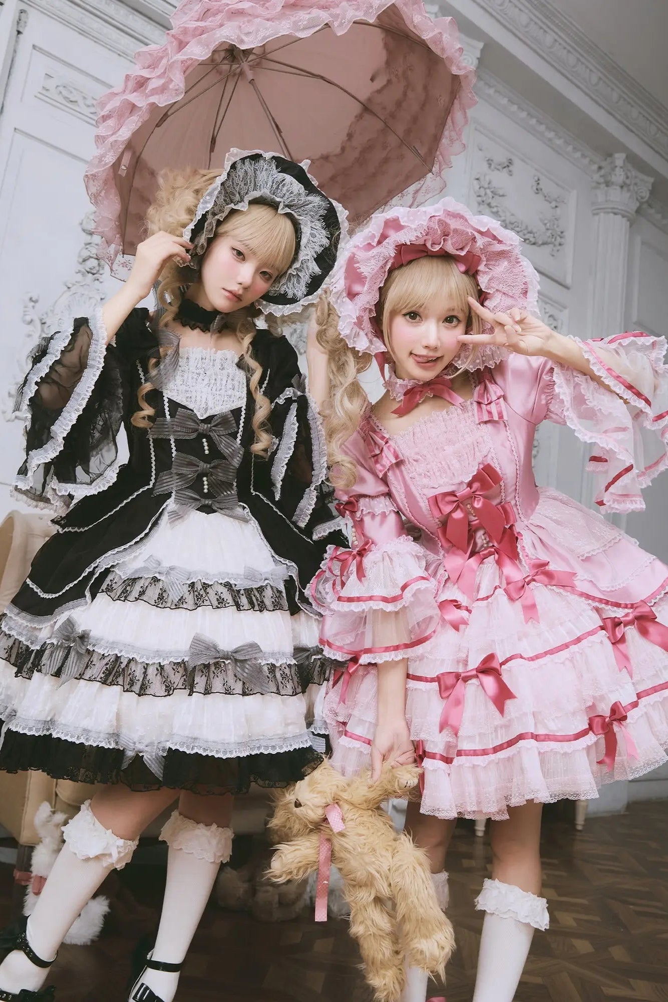 Velvet Cake Doll Pink Black Tiered Ruffle Classic Lolita JSK