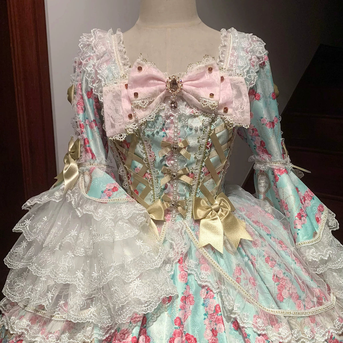 Rose Garden Prelude Sweet Lolita Long Sleeve OP Dress