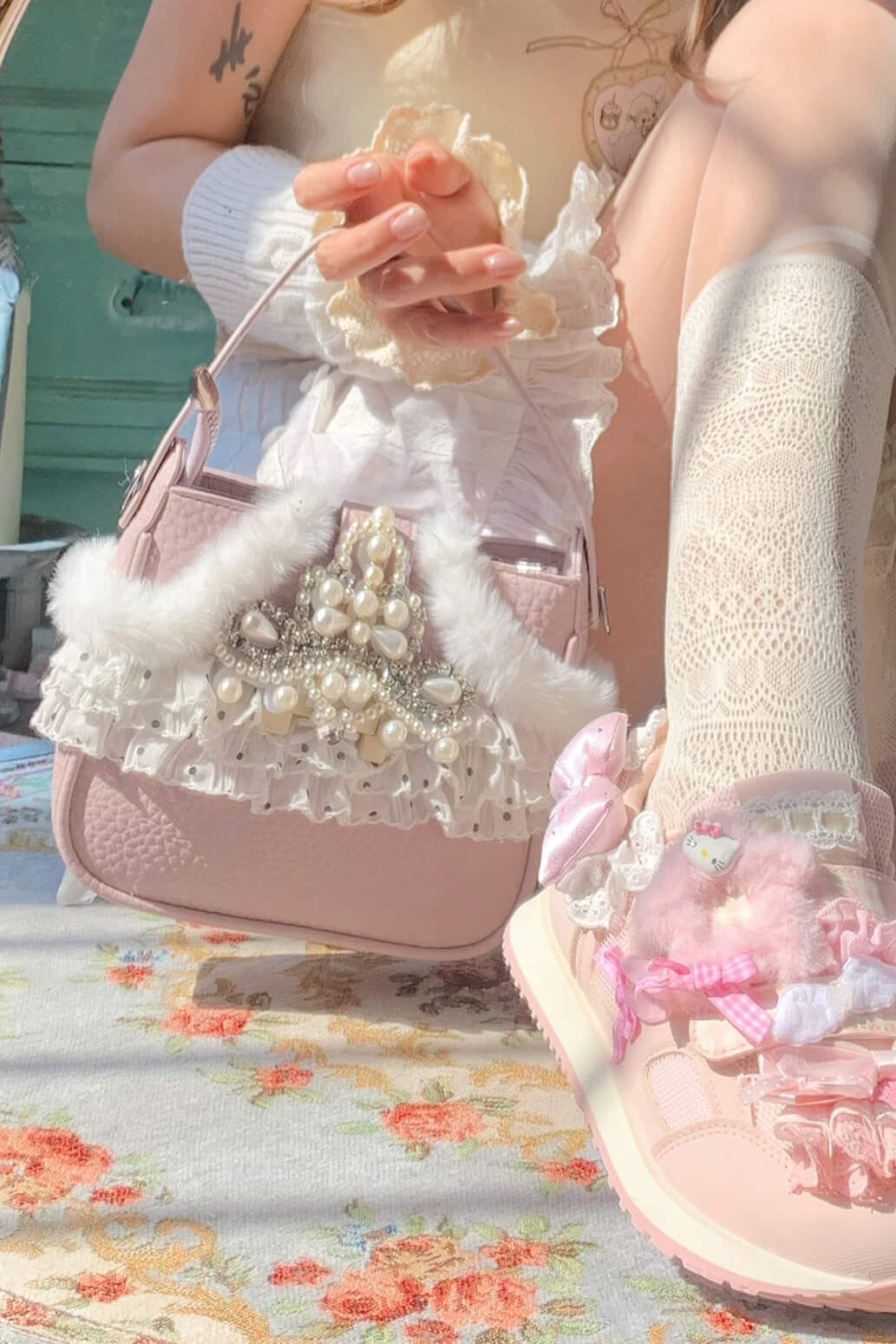 Sweet Pearl Rabbit Shoulder Bag