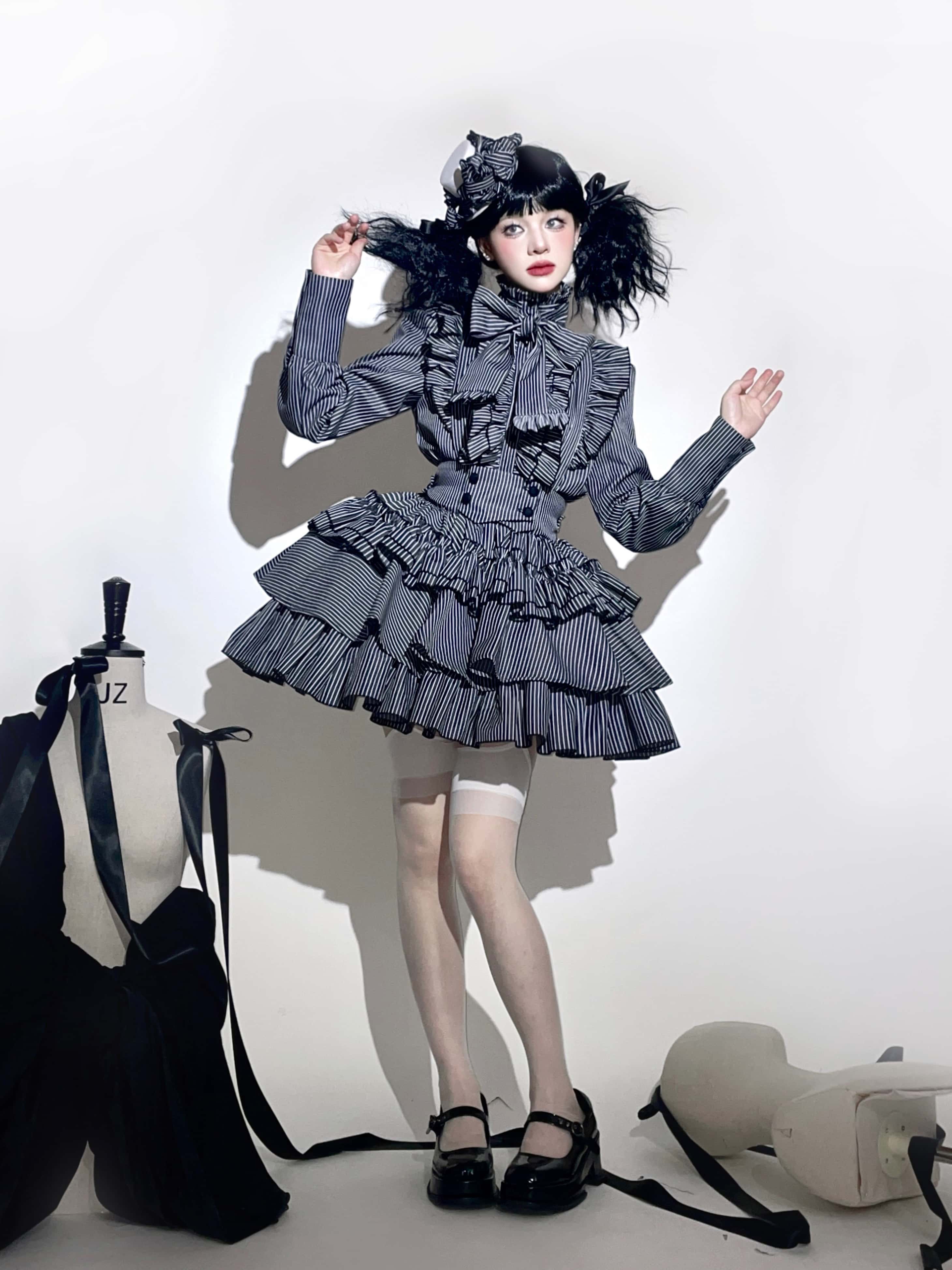Doll Gift Box Gothic Lolita Black Striped Shirt & Skirt Set