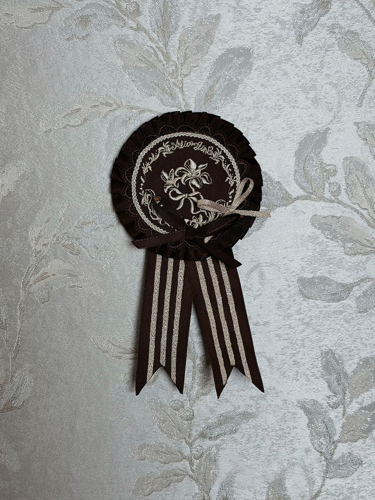 Victoria Duke Classic Lolita Hat & Embroidered Badge