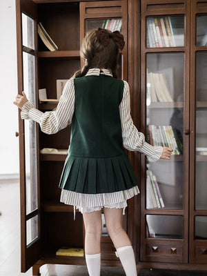 Baker Street Files Preppy Layered - Look Short OP - LolitaEraGreen OP SetSBaker Street Files Preppy Layered - Look Short OP