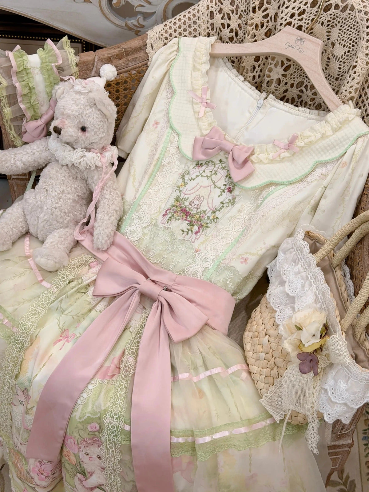 Bamboo Rabbit Pink Green Bunny Floral Print Bow Classic Lolita OP Dress - LolitaEra