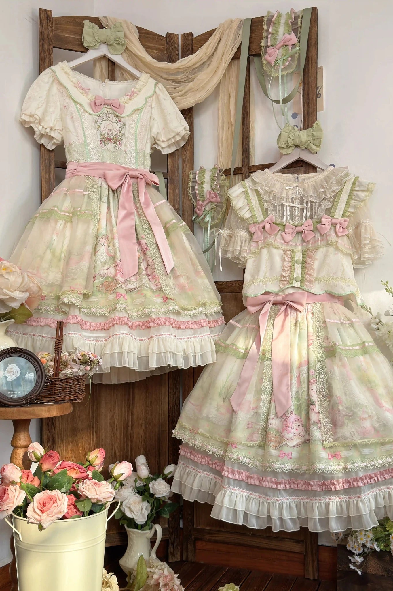 Bamboo Rabbit Pink Green Bunny Floral Print Bow Classic Lolita OP Dress - LolitaEra