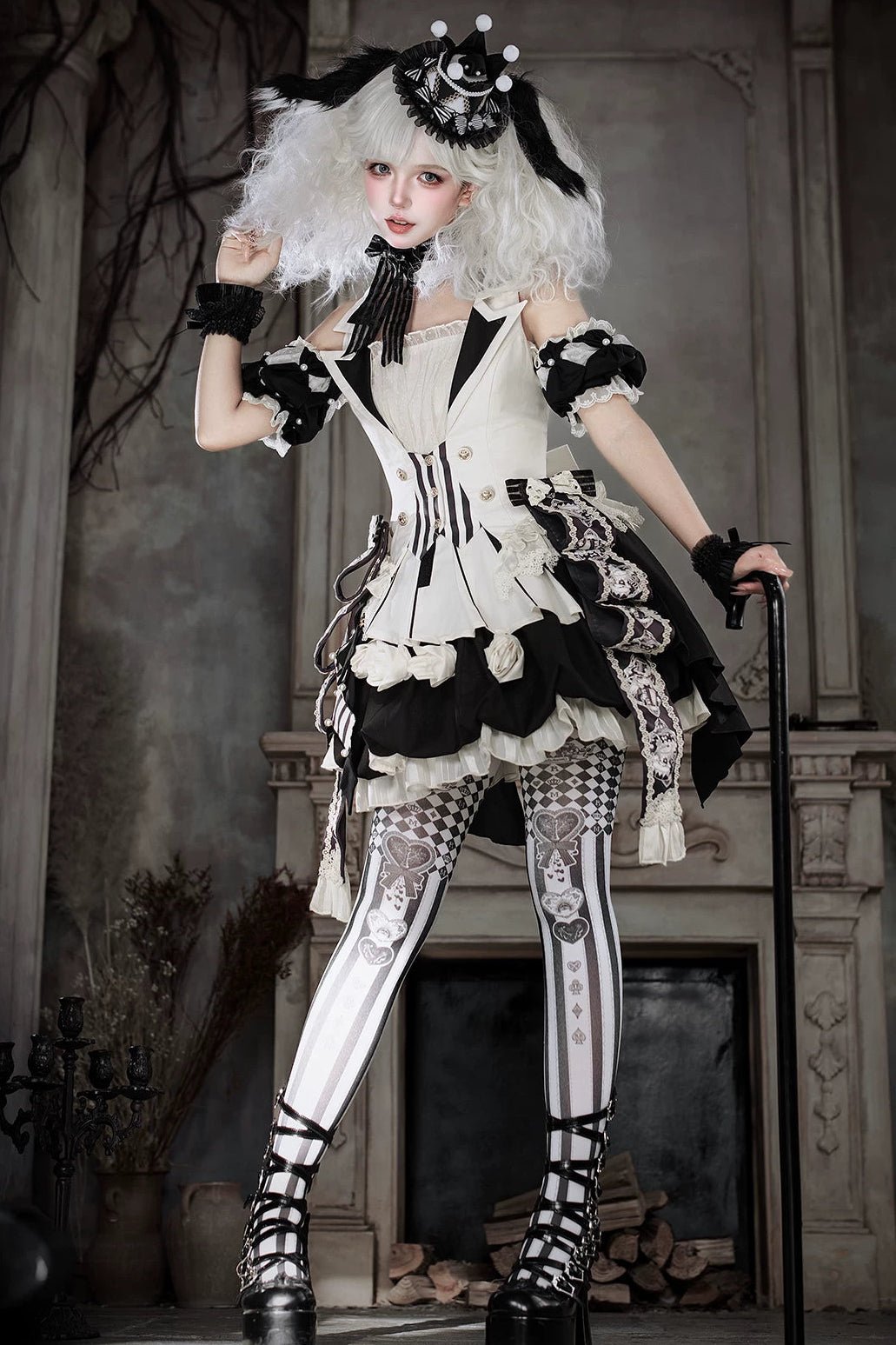Black Candy Cane Stripe Circus Gothic Lolita Vest Skirt Full Set - LolitaEra