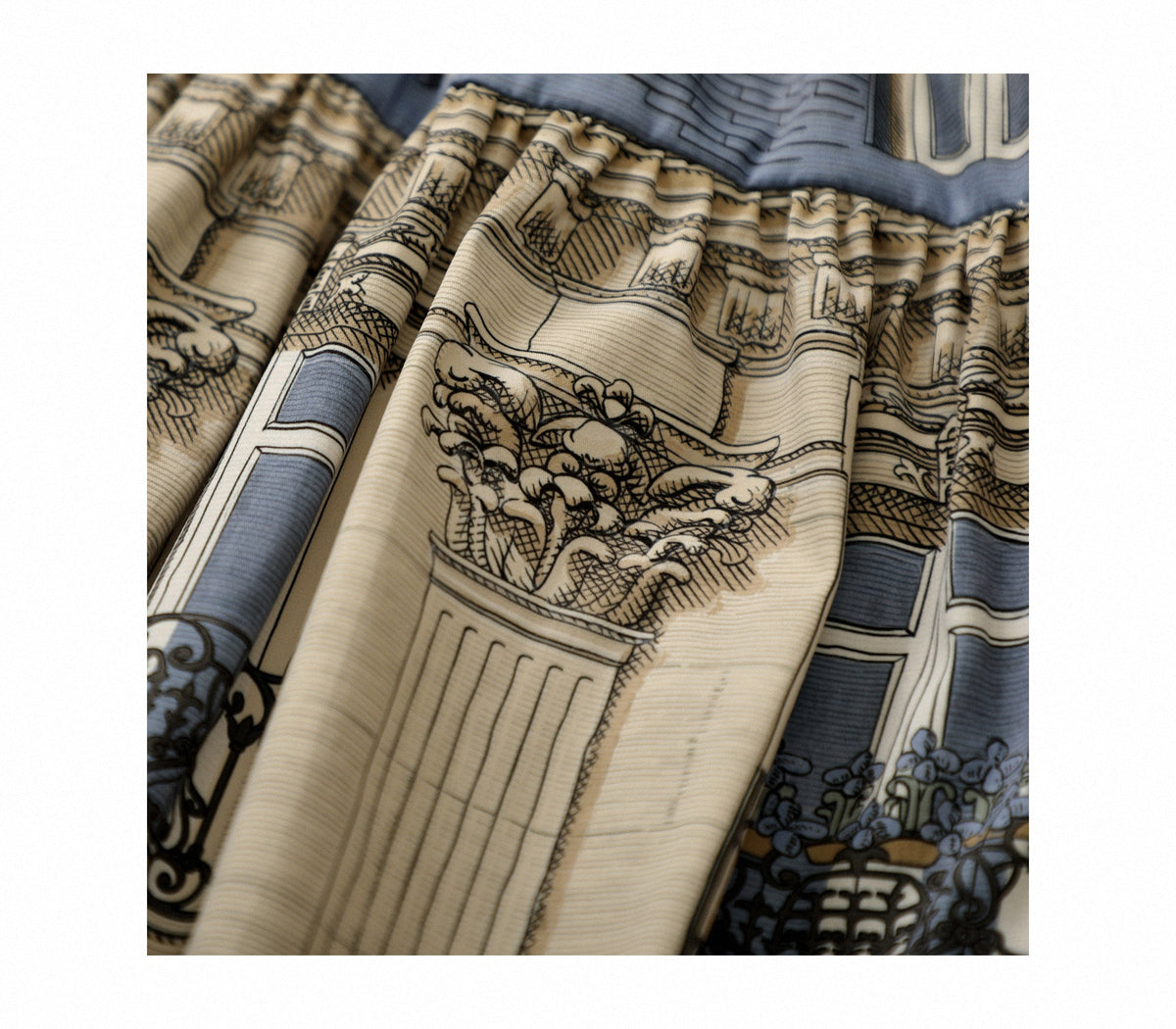 Blue Bunny Cafe Yellow Blue Vintage Architecture Print Classic Lolita Skirt - LolitaEra