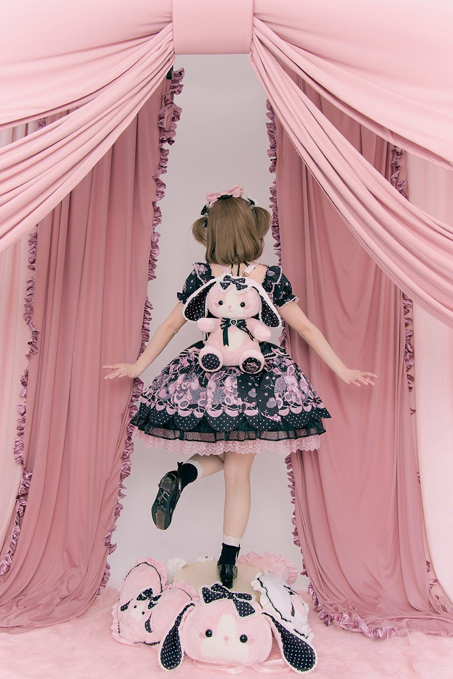 Bobo Bunny's Dressing Room Sweet Lolita Lace Pink Dress - LolitaEra