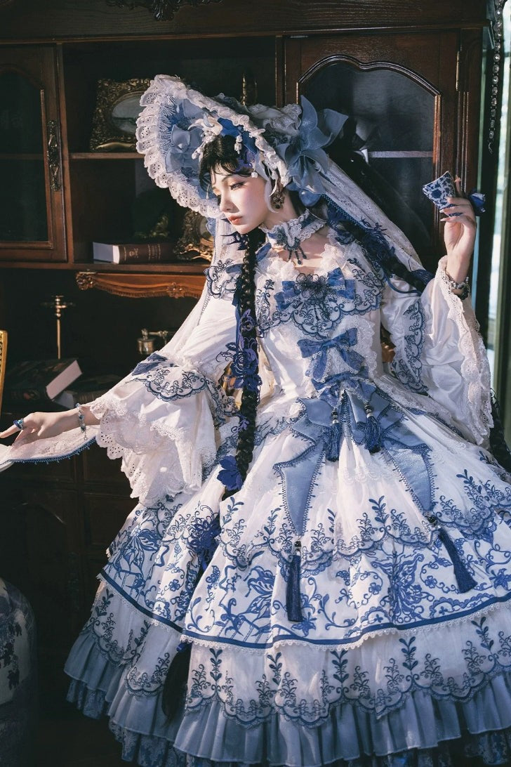 Butterfly Blue and White Porcelain Floral Embroidery Classic Lolita OP Dress - LolitaEra