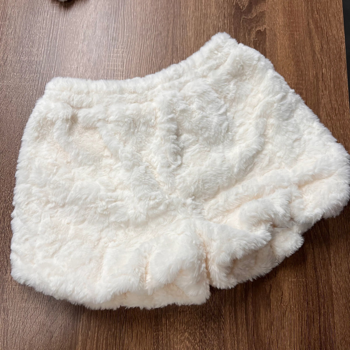 [Full Payment to Reserve] a Little Candy-Colored Sweet and Cute Plush Coat with Large Bunny Ears, Perfect for Autumn and Winter