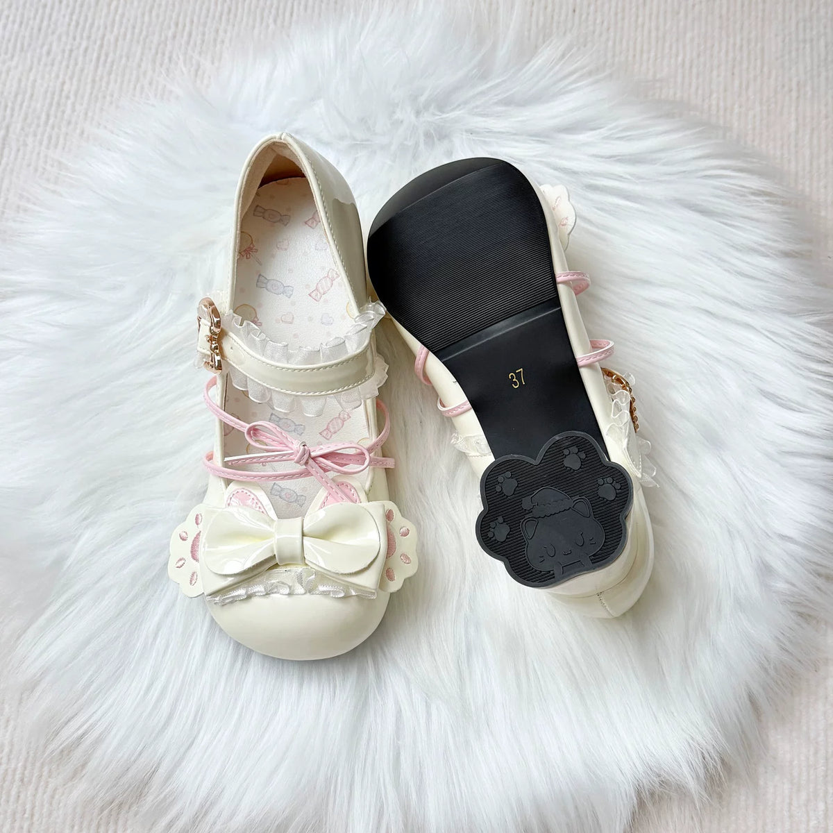 Ready stock [Sweetheart Meow Pie] Candy Kitten Original Cute Cat Claw Alien Medium Heel Lolita Shoes Round Toe Bags