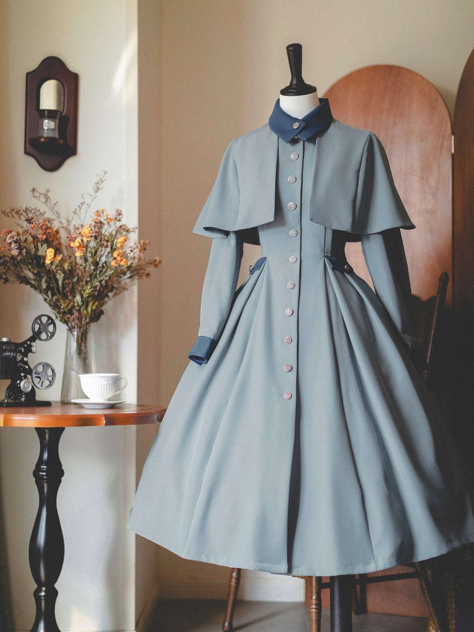 Cedar Forest Classic Vintage Lolita Set 1248 - LolitaEraBlackSCedar Forest Classic Vintage Lolita Set 1248
