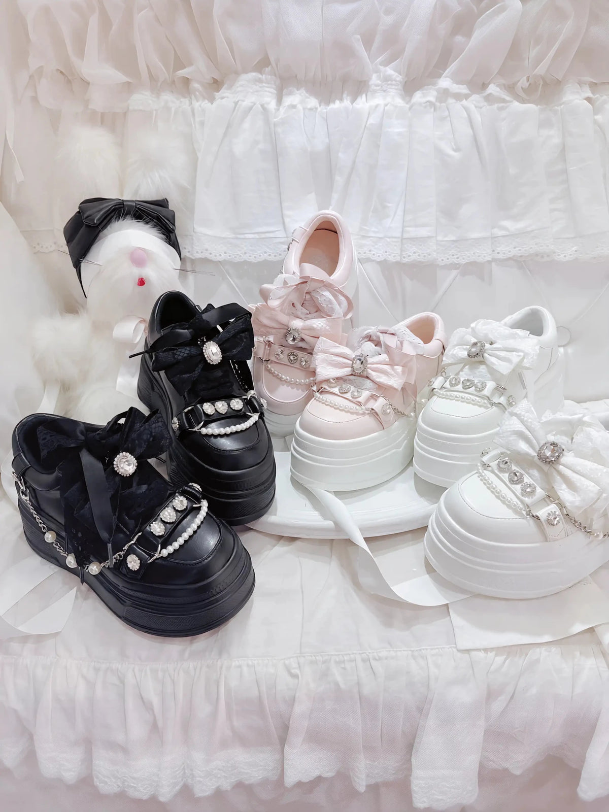 Crystal Bow Pearl Chain Lolita Platform Sneakers - LolitaEra