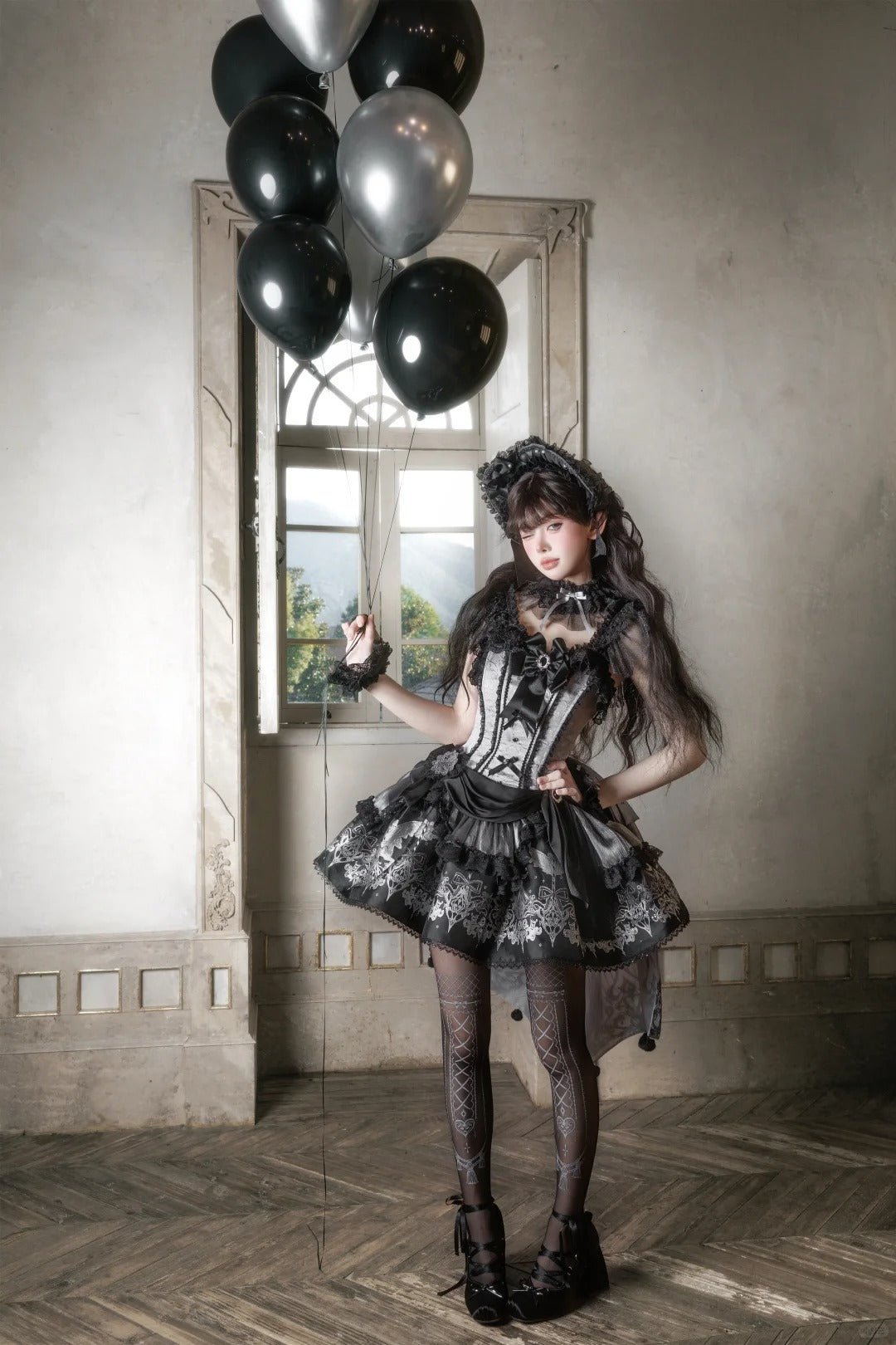 Deer Comes With Dreams Silver Black Lace Lolita JSK - LolitaEraBlack SetXSDeer Comes With Dreams Silver Black Lace Lolita JSK