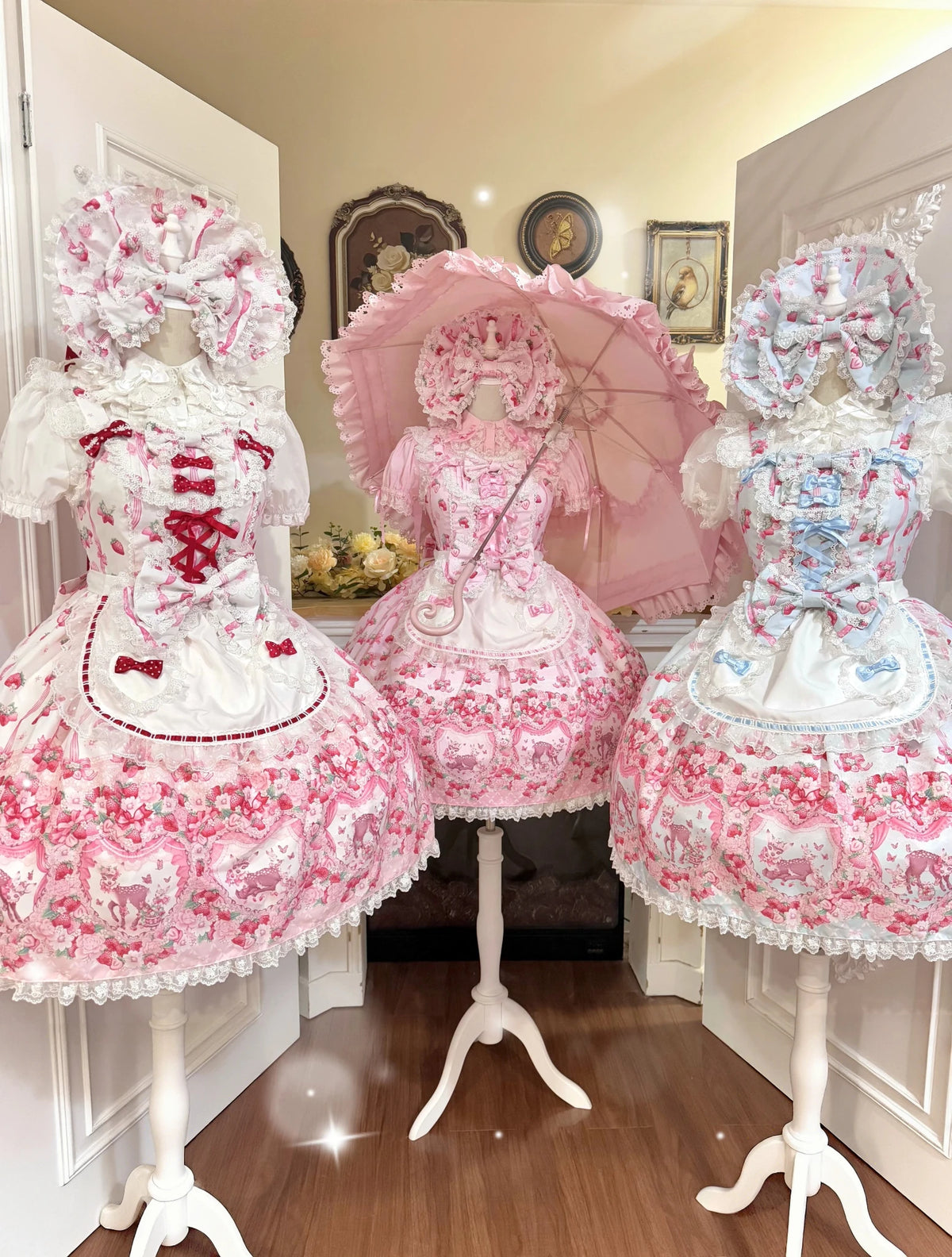 Deer Strawberry Garden Old-School Strawberry Print Lolita JSK - LolitaEra