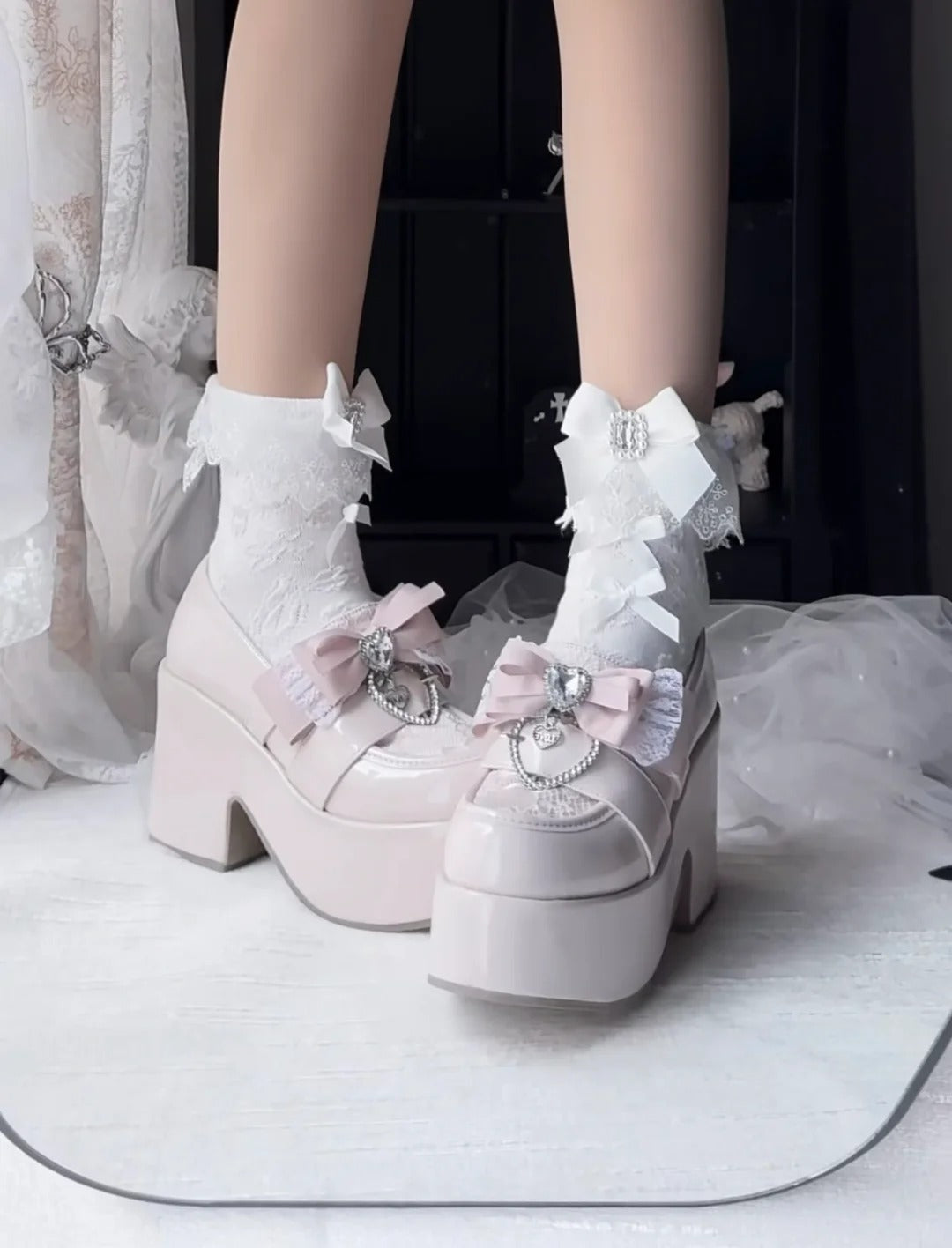 Dream Heartbeat Lace Bow Jewel Buckle Lolita Platform Shoes - LolitaEra