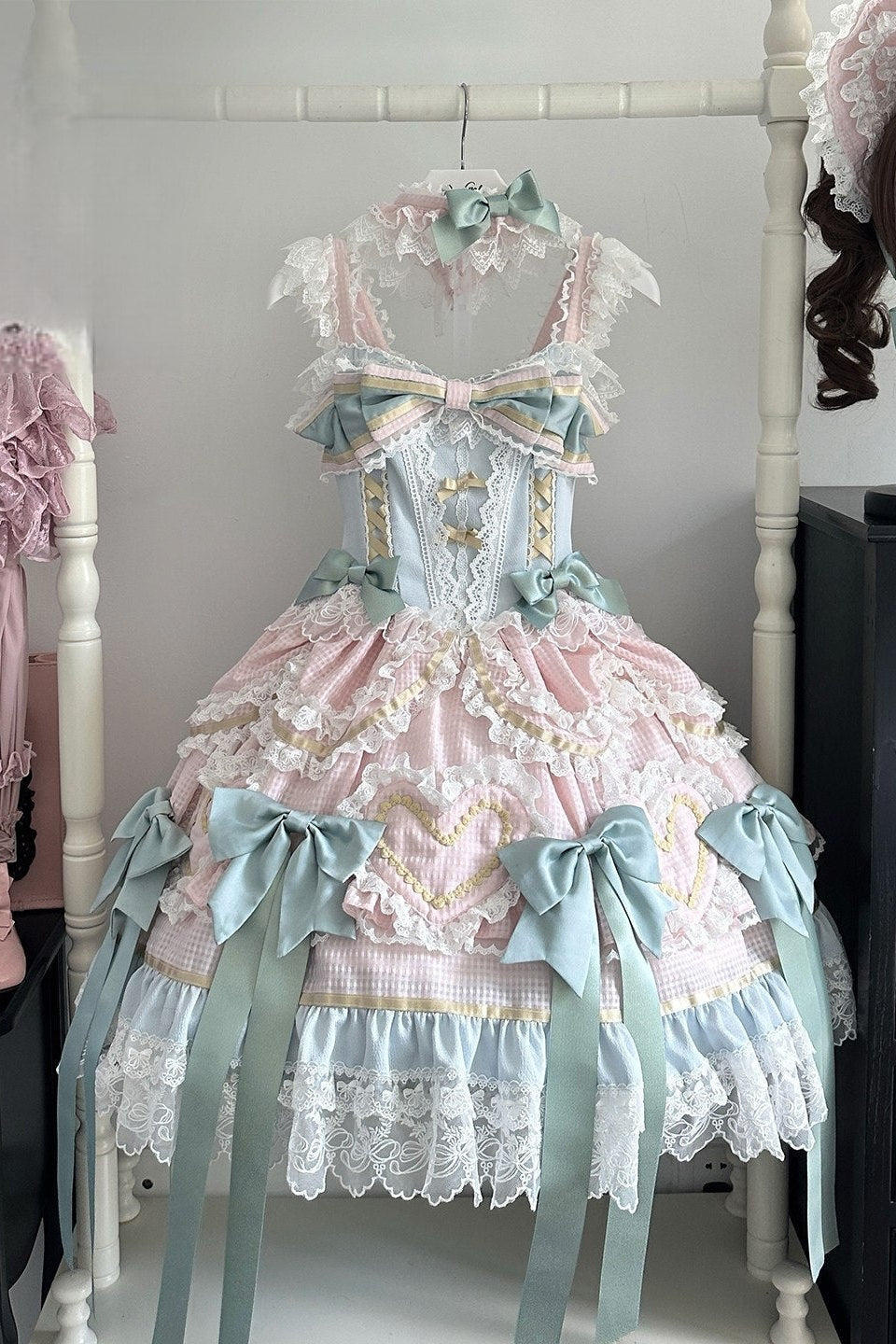 Dream Love Song Gorgeous Cake Tiered Pink & Green JSK Dress - LolitaEraJSK+NecklaceSDream Love Song Gorgeous Cake Tiered Pink & Green JSK Dress