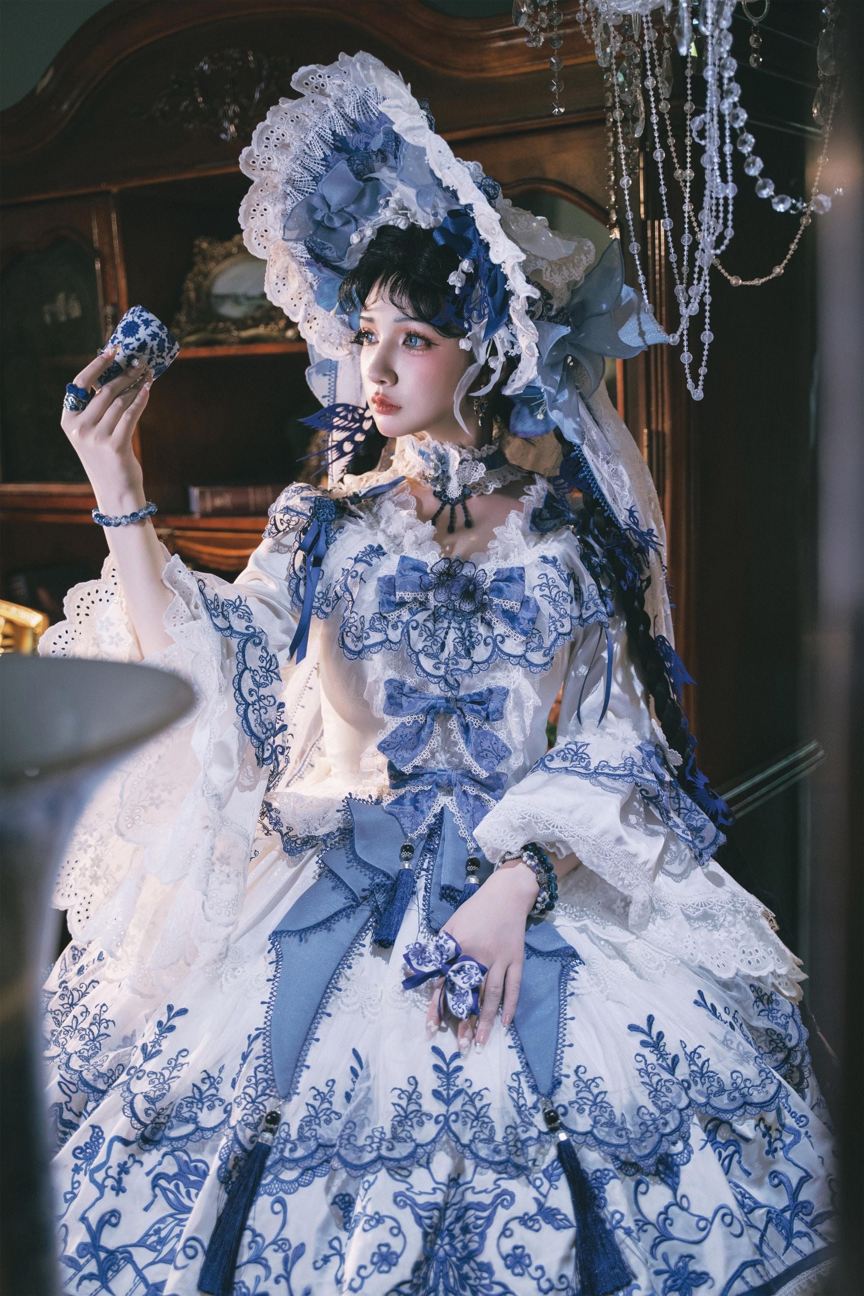 Butterfly Blue and White Porcelain Floral Embroidery Classic Lolita OP Dress