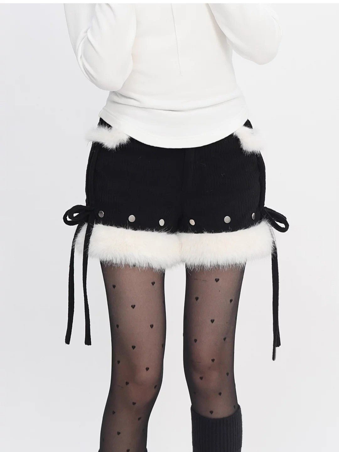 Early Winter Snow Trail Corduroy Spliced Shorts - LolitaEraBlackSEarly Winter Snow Trail Corduroy Spliced Shorts