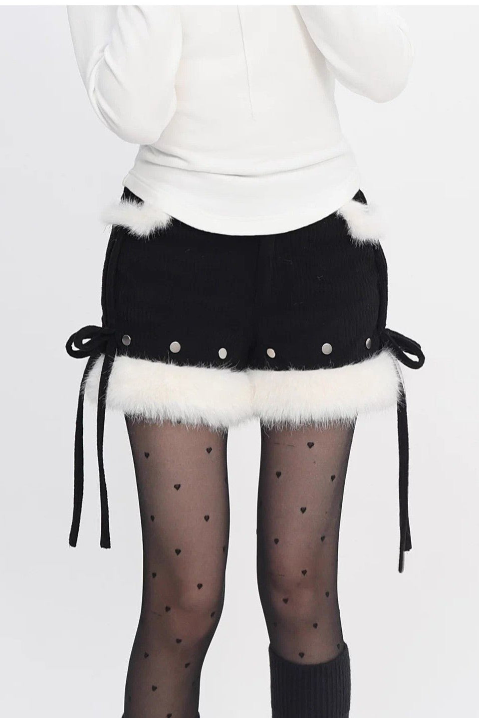 Early Winter Snow Trail Corduroy Spliced Shorts - LolitaEraBlackSEarly Winter Snow Trail Corduroy Spliced Shorts