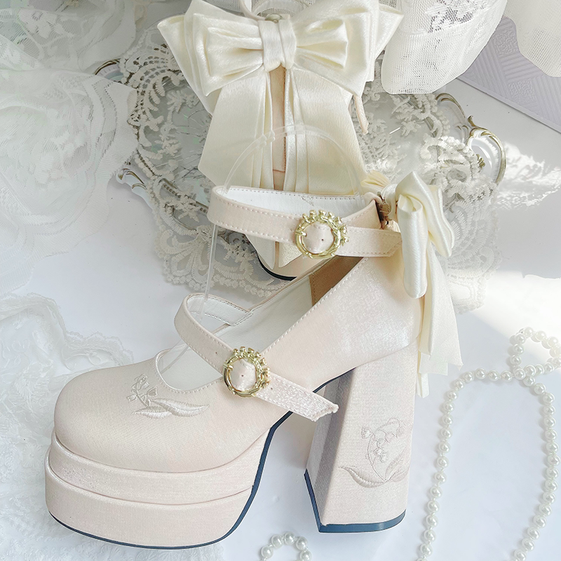 Genuine elegant small design Mary Jane shoes platform with butterfly heels, (Physicals)