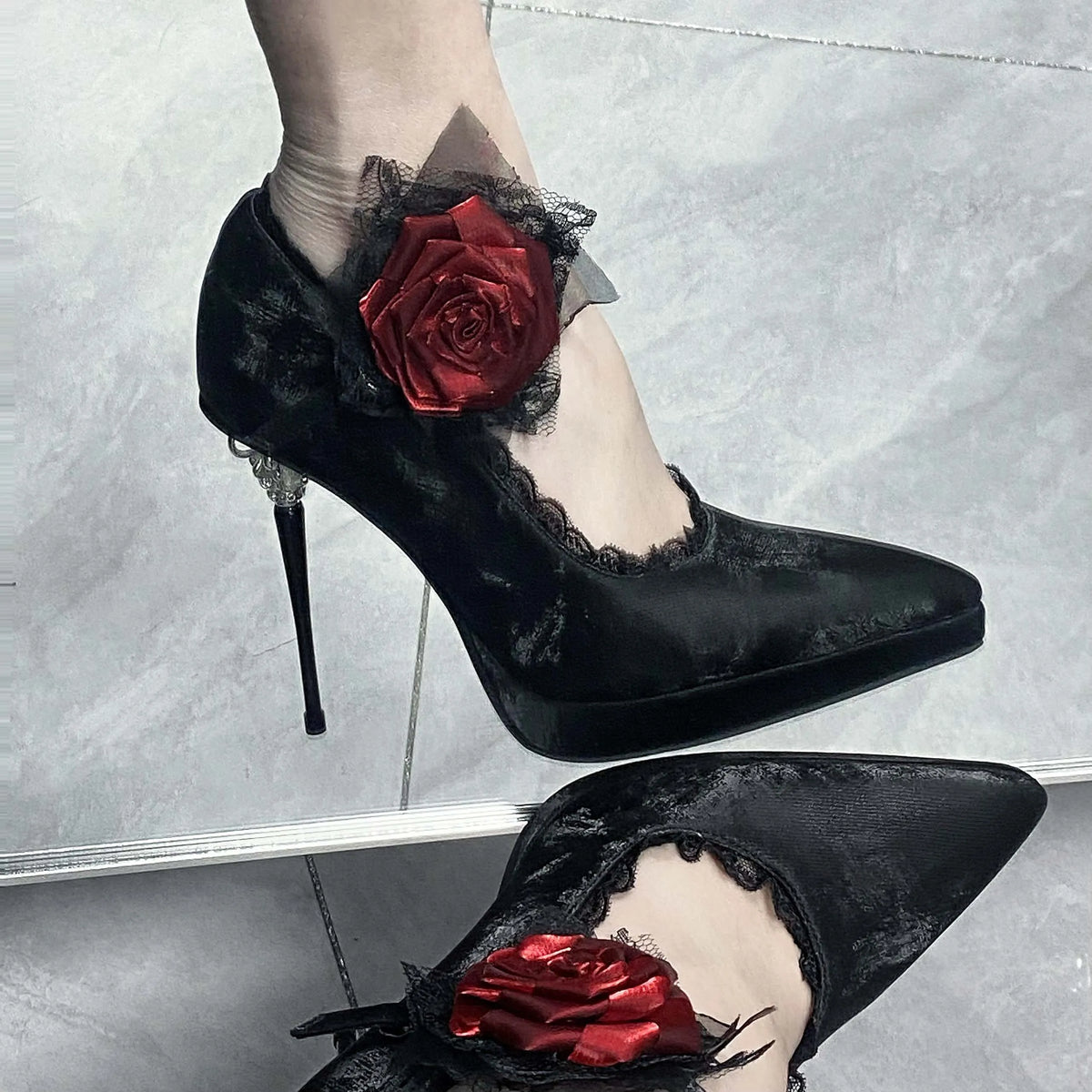 [In Stock] Rhodes Dinner 11CM Heel Height Original Platform Pointed Toe Gothic Rose High Heels